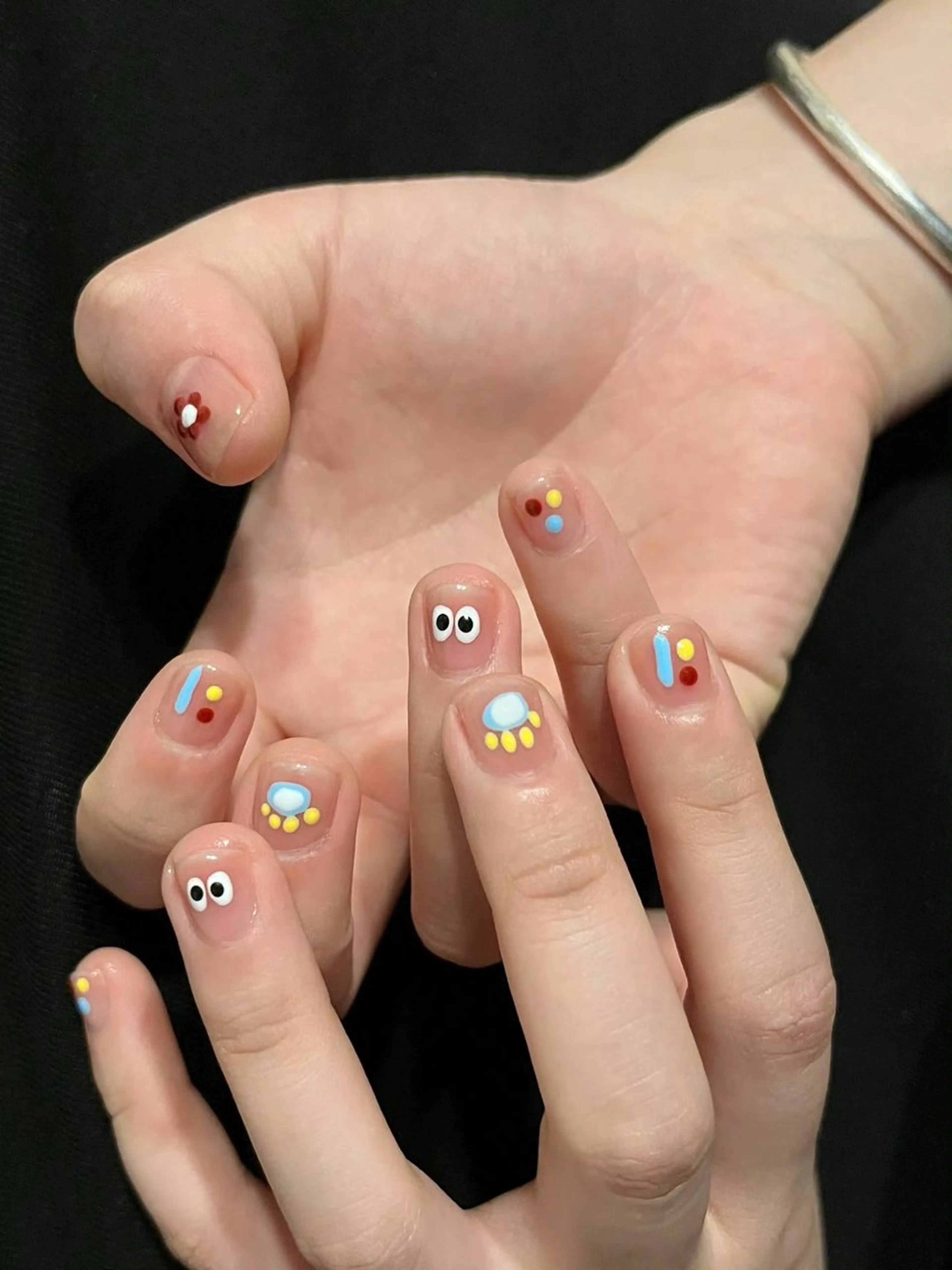 ネイル 長さ出し フットネイル フレンチネイル ジェルネイル ガラスフレンチ ハンドネイル フットネイル ハンドケア More Glam渋谷店のネイルデザイン