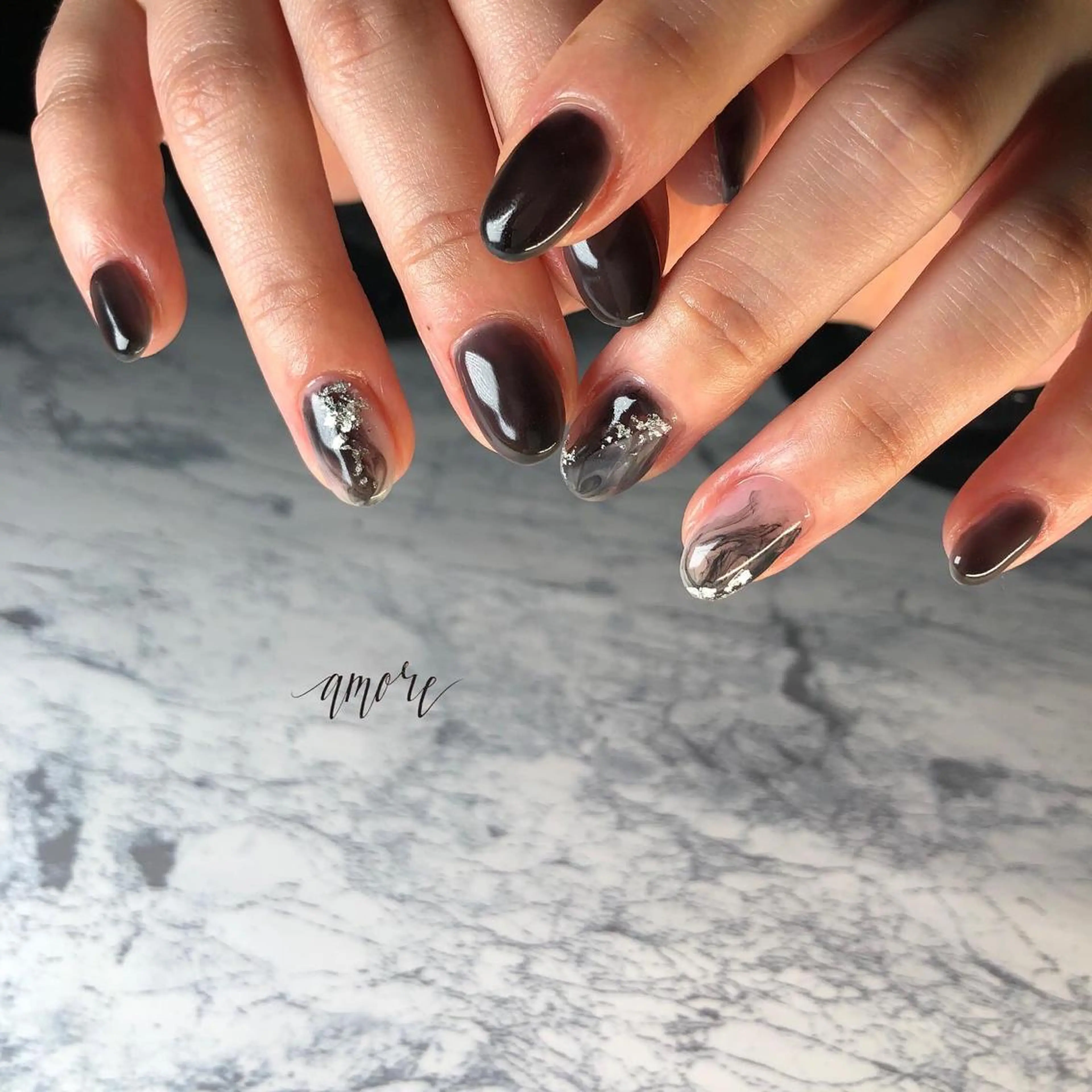 ネイル ジェルネイル 氷ネイル・うるうるネイル マグネットネイル ミラーネイル ニュアンスネイル You kyehwaのネイルデザイン