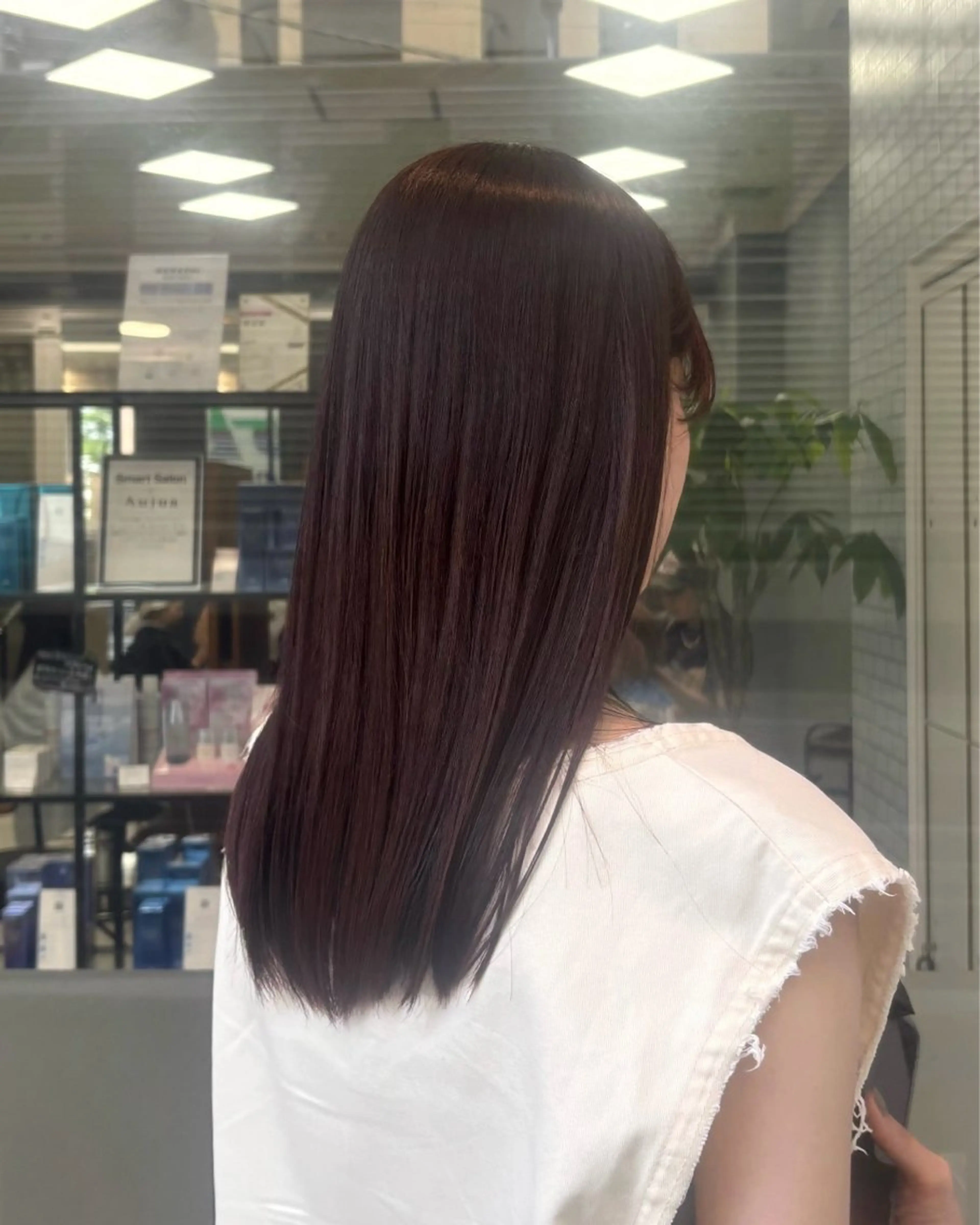 セミロング インナーカラー/ ブリーチ/ことねのヘアスタイル