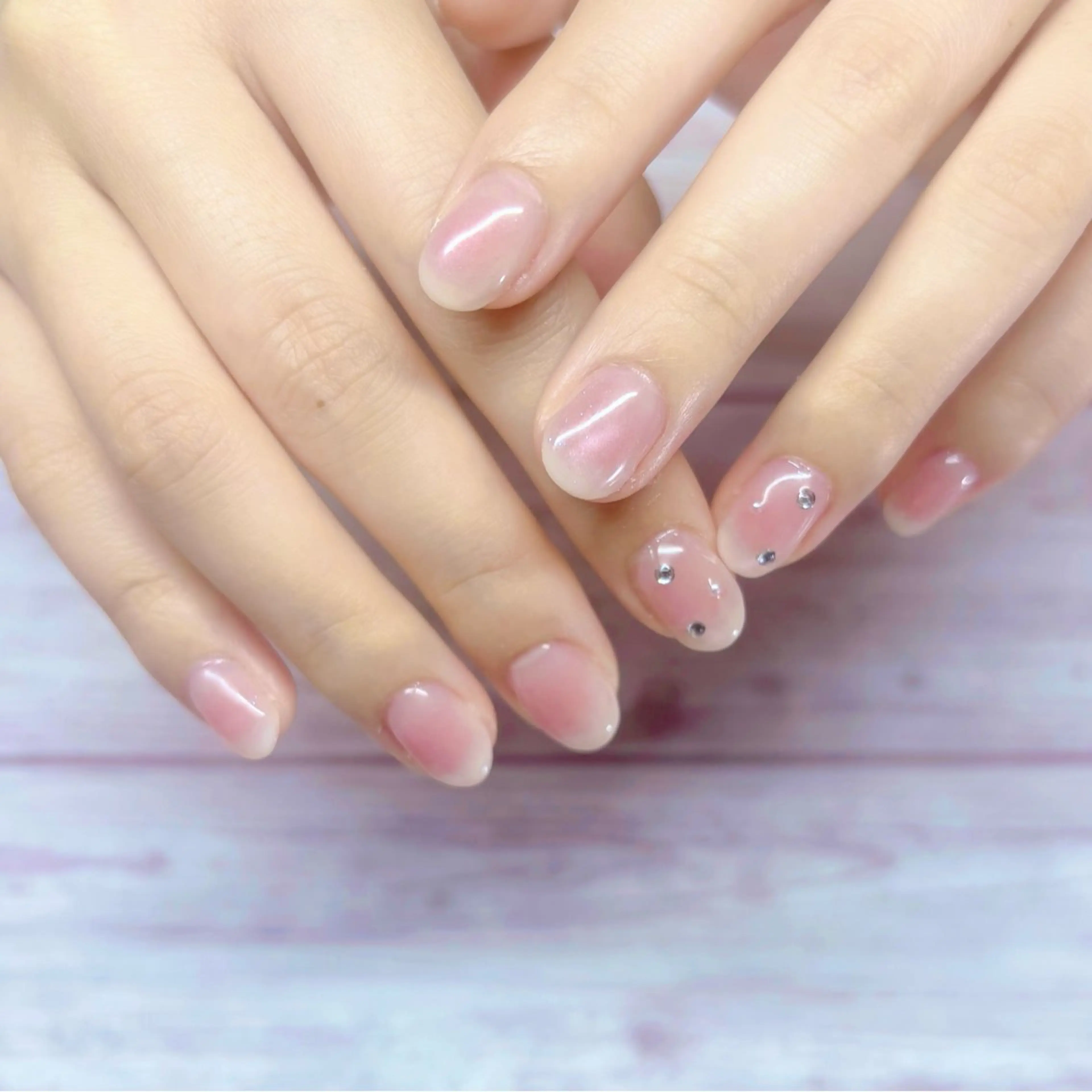 ネイル チークネイル マグネットネイル MYu Beauty Salon  MAIのネイルデザイン