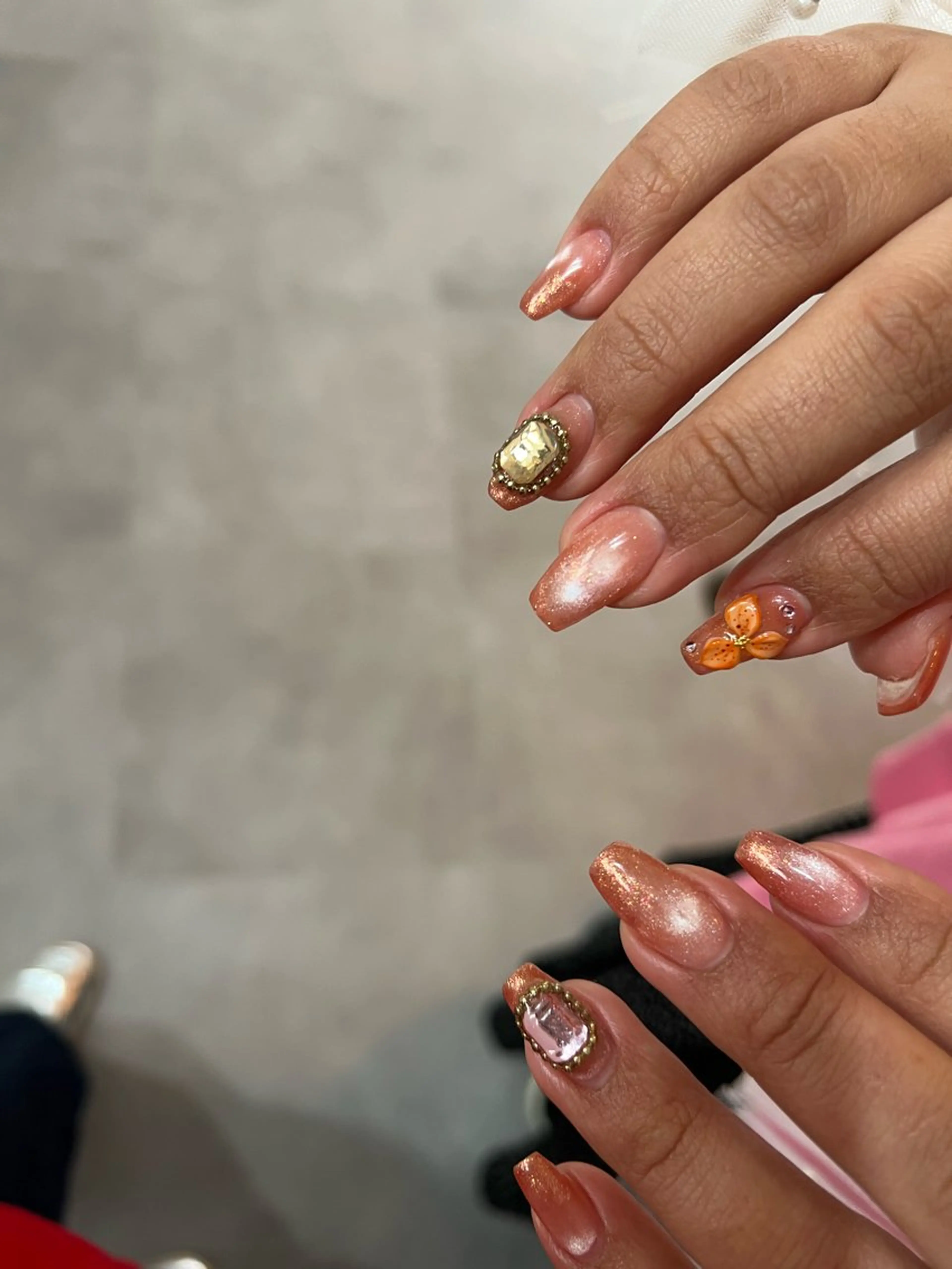 ネイル キラキラネイル マグネットネイル ハンドネイル フットネイル butter flowerのネイルデザイン