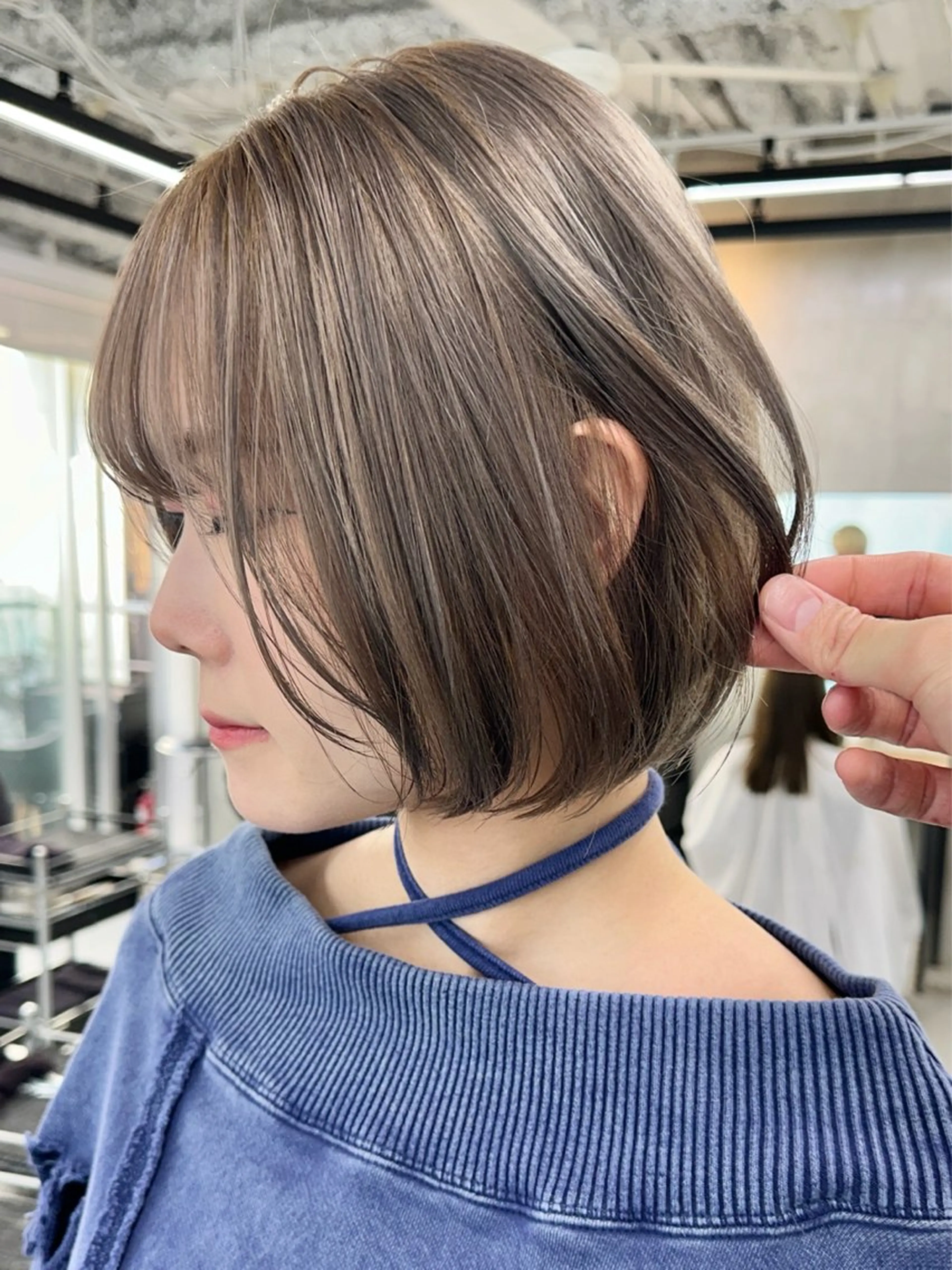 ショート カラー カット ヘアカラー トリートメント ブリーチダブルカラー 【koide】のヘアスタイル