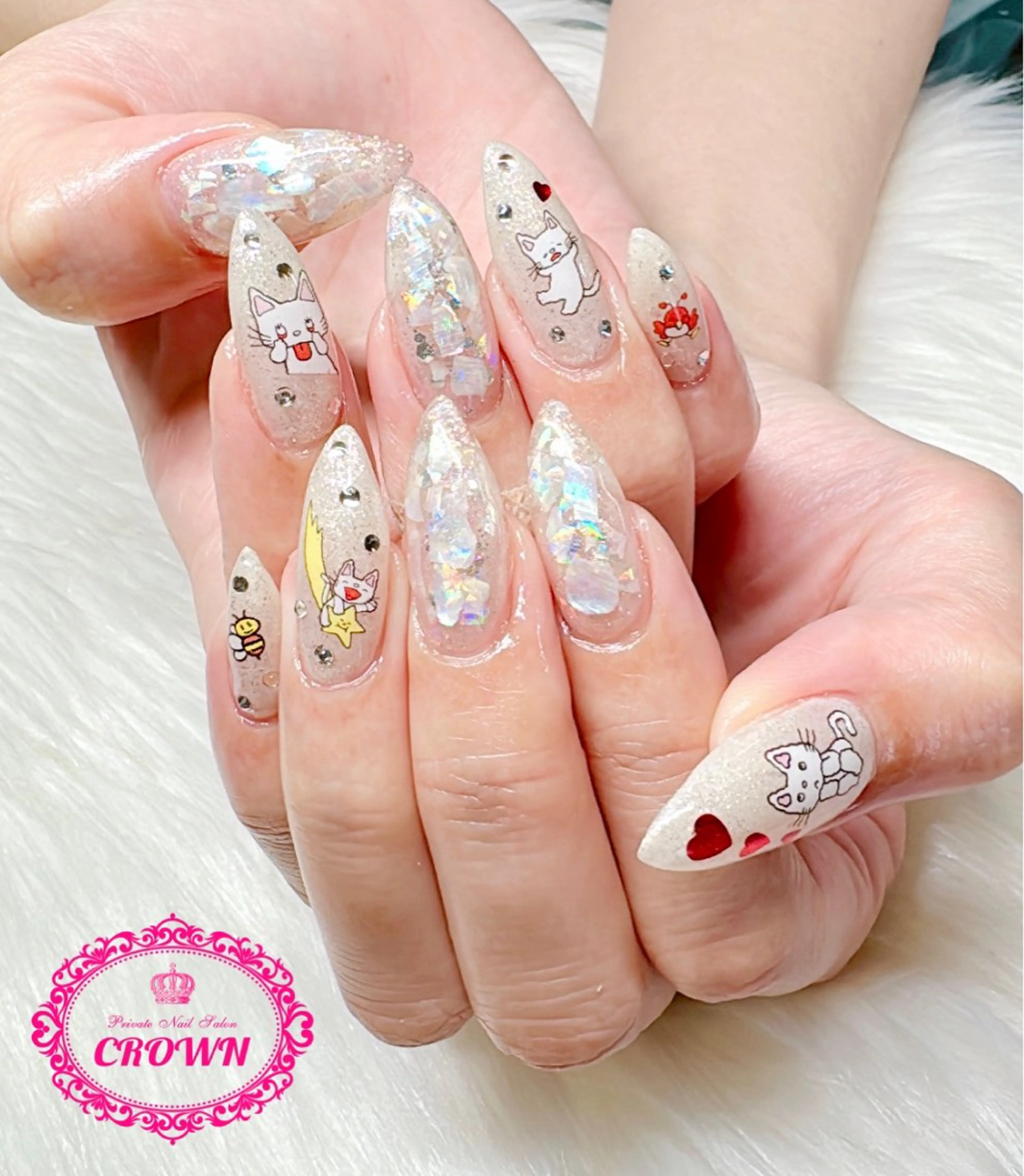 ネイル CROWN プライベートサロンのネイルデザイン