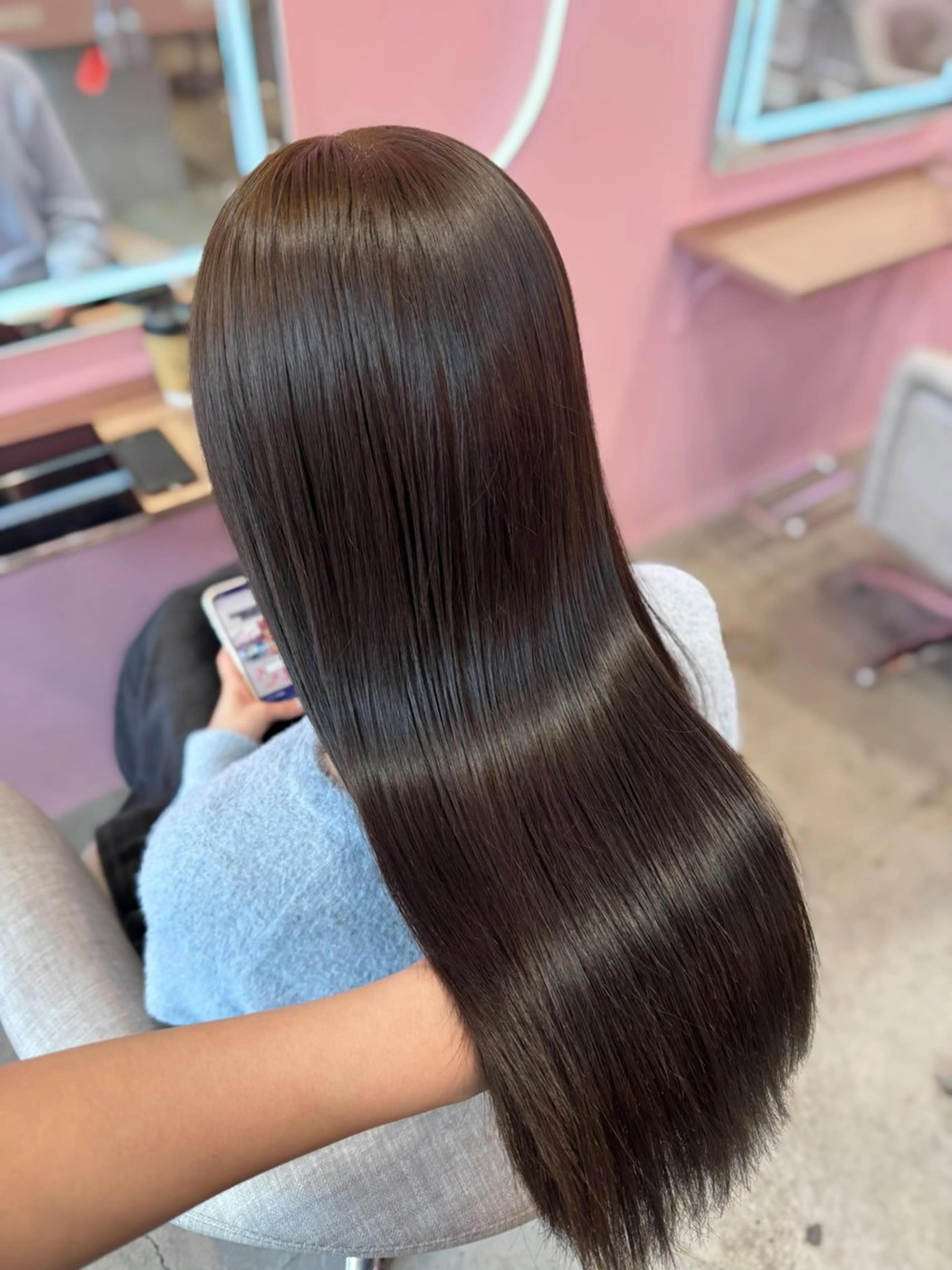 ロング カット ヘアカラー wixymimi　hair salon所属・艶カラー✨レイヤー 𝐚𝐲𝐚𝐤𝐚のヘアスタイル