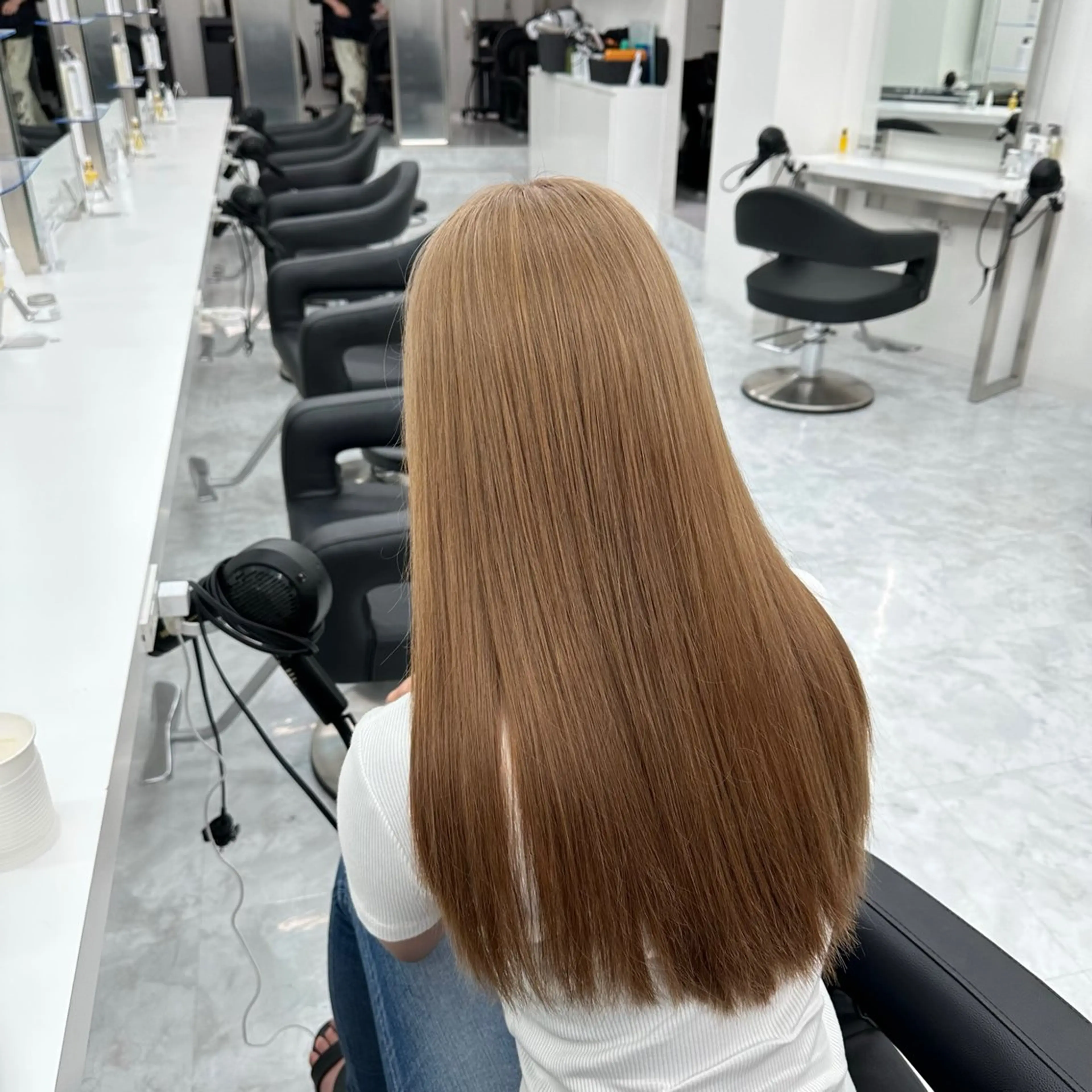 ロング カラー ヘアカラー トリートメント ヘッドスパ ヘアセット レイヤーダブルカラー KYONのヘアスタイル