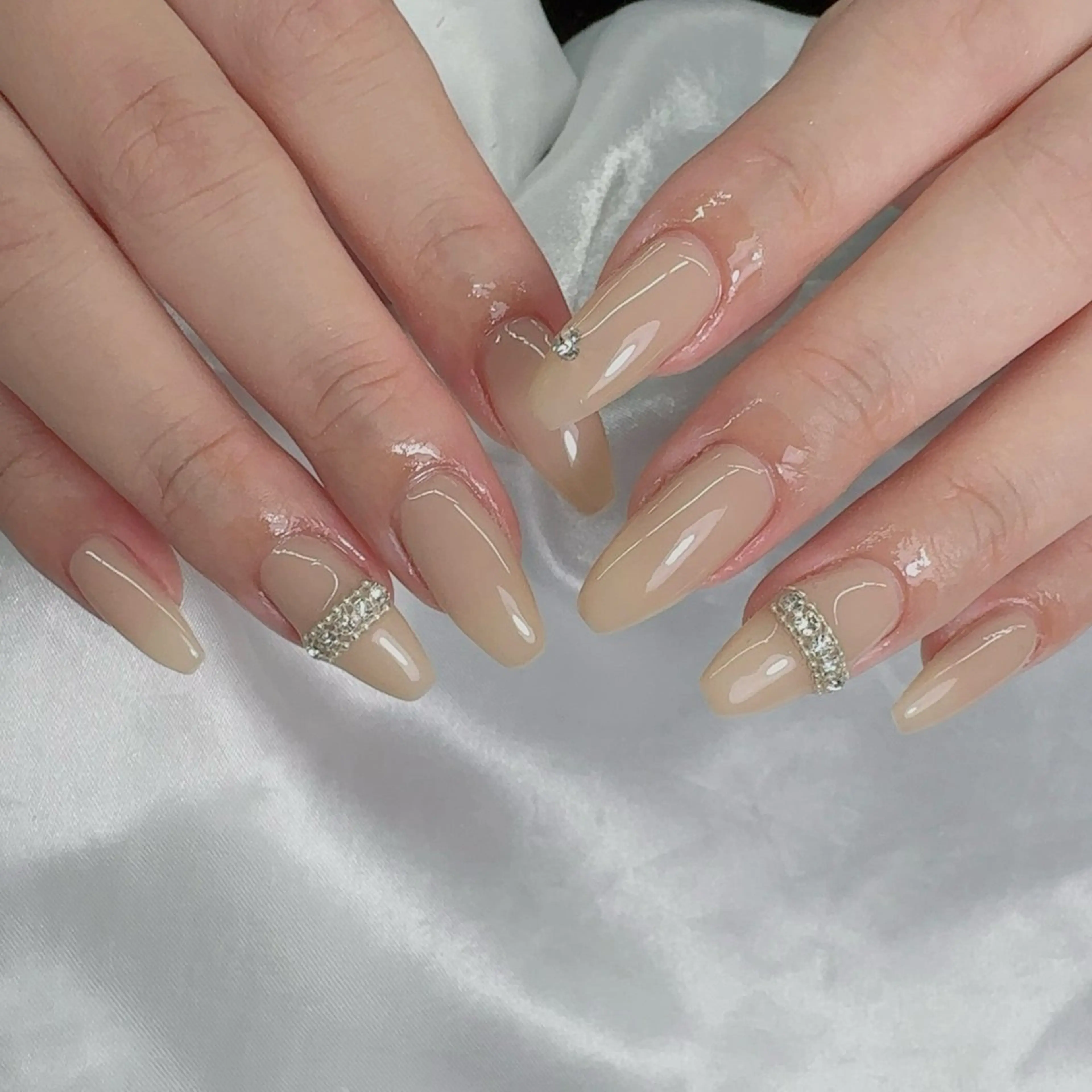 ミディアム フットネイル Nailstudio No8のネイルデザイン
