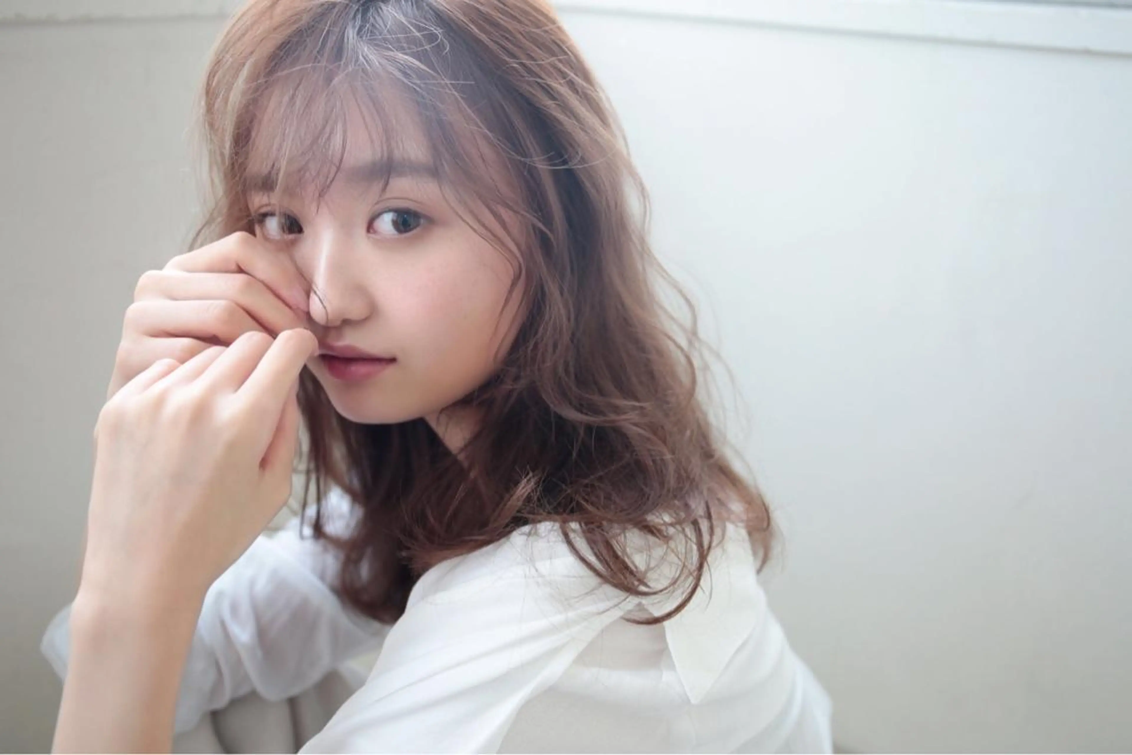 セミロング 美髪矯正・レイヤー 倉友哉のヘアスタイル