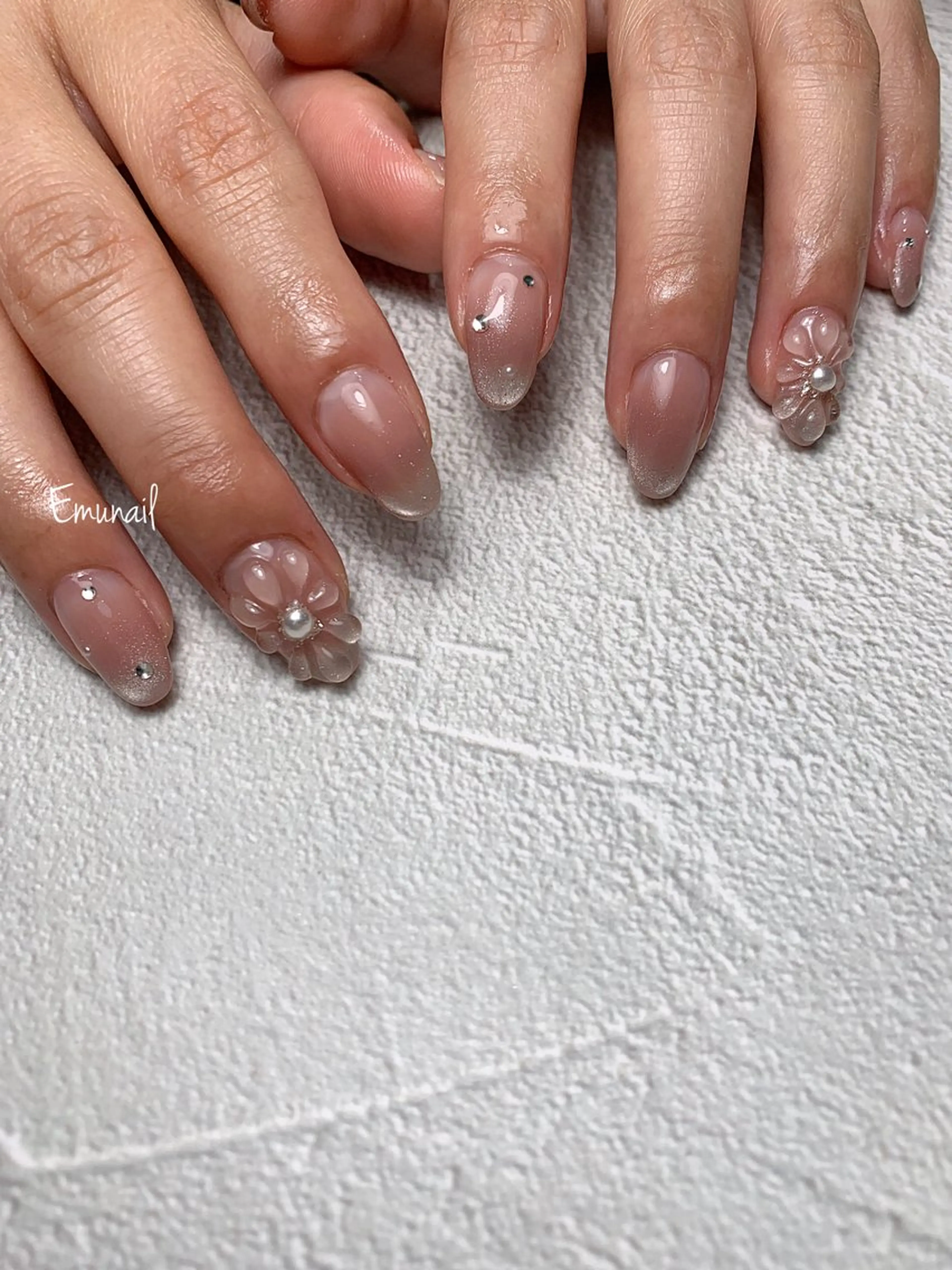 ネイル Emu Nailのネイルデザイン