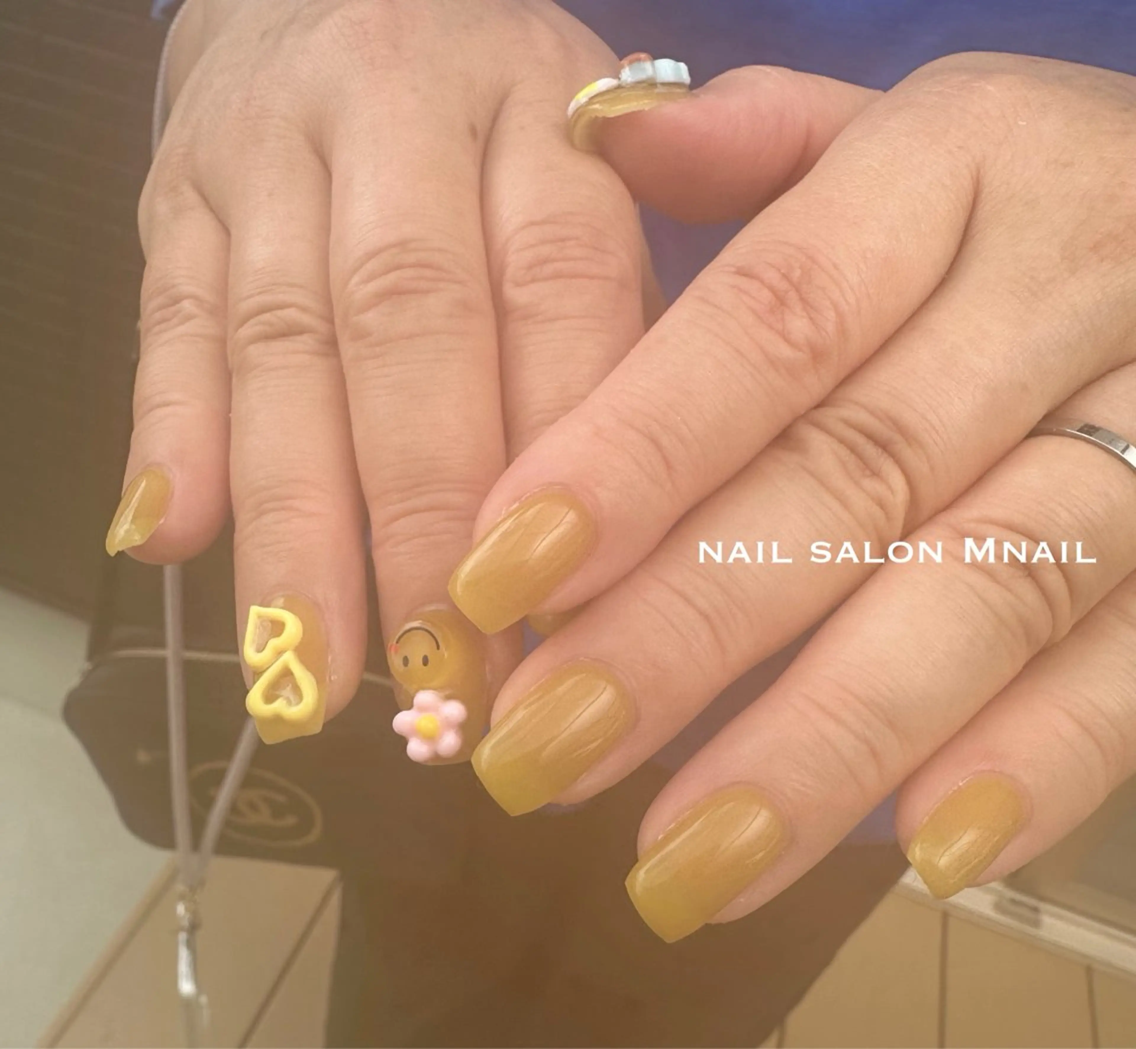 ネイル Mnail ちひろのネイルデザイン