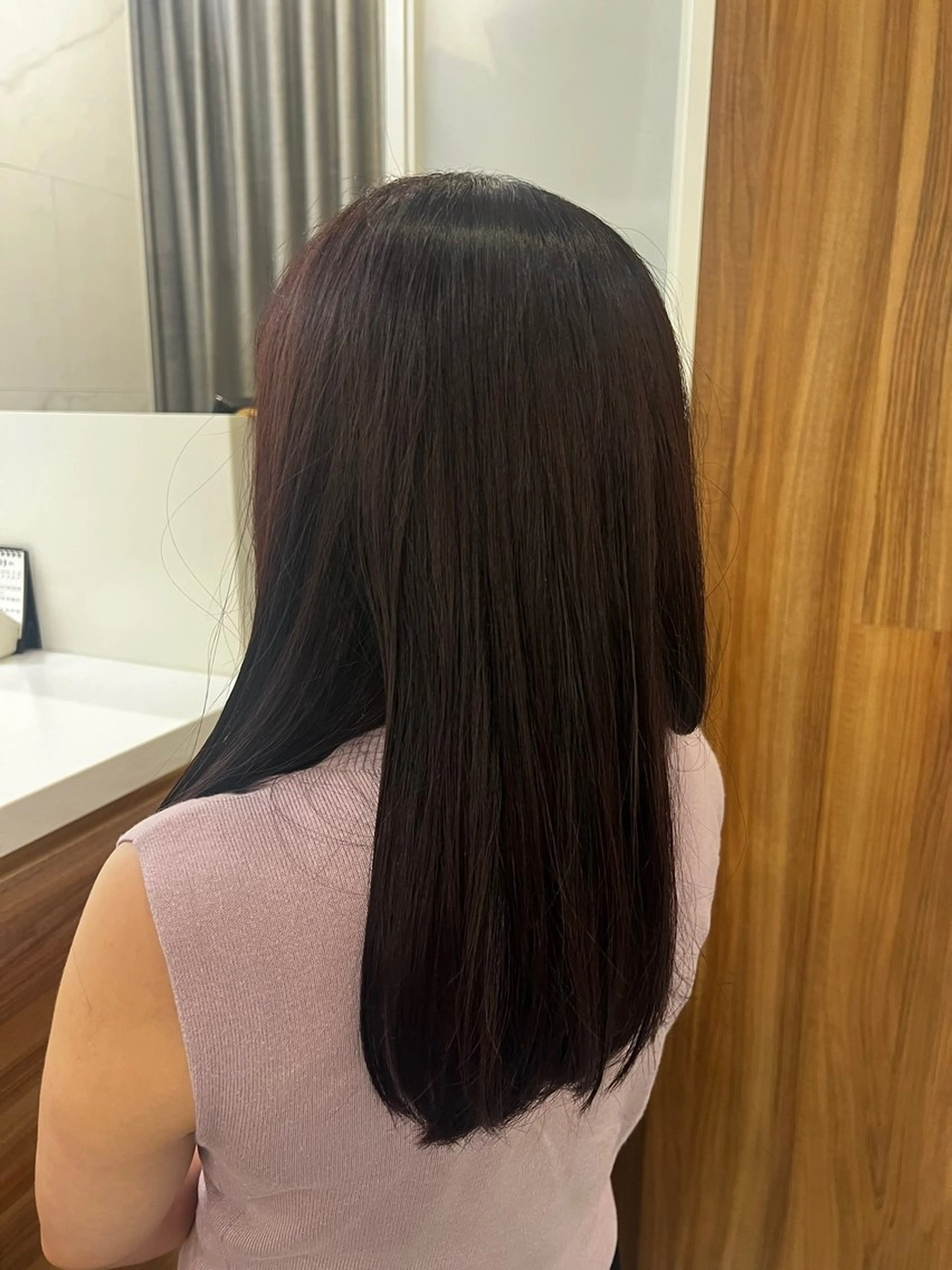 ショート カラー ブラウンカラー コバヤシ ユメのヘアスタイル