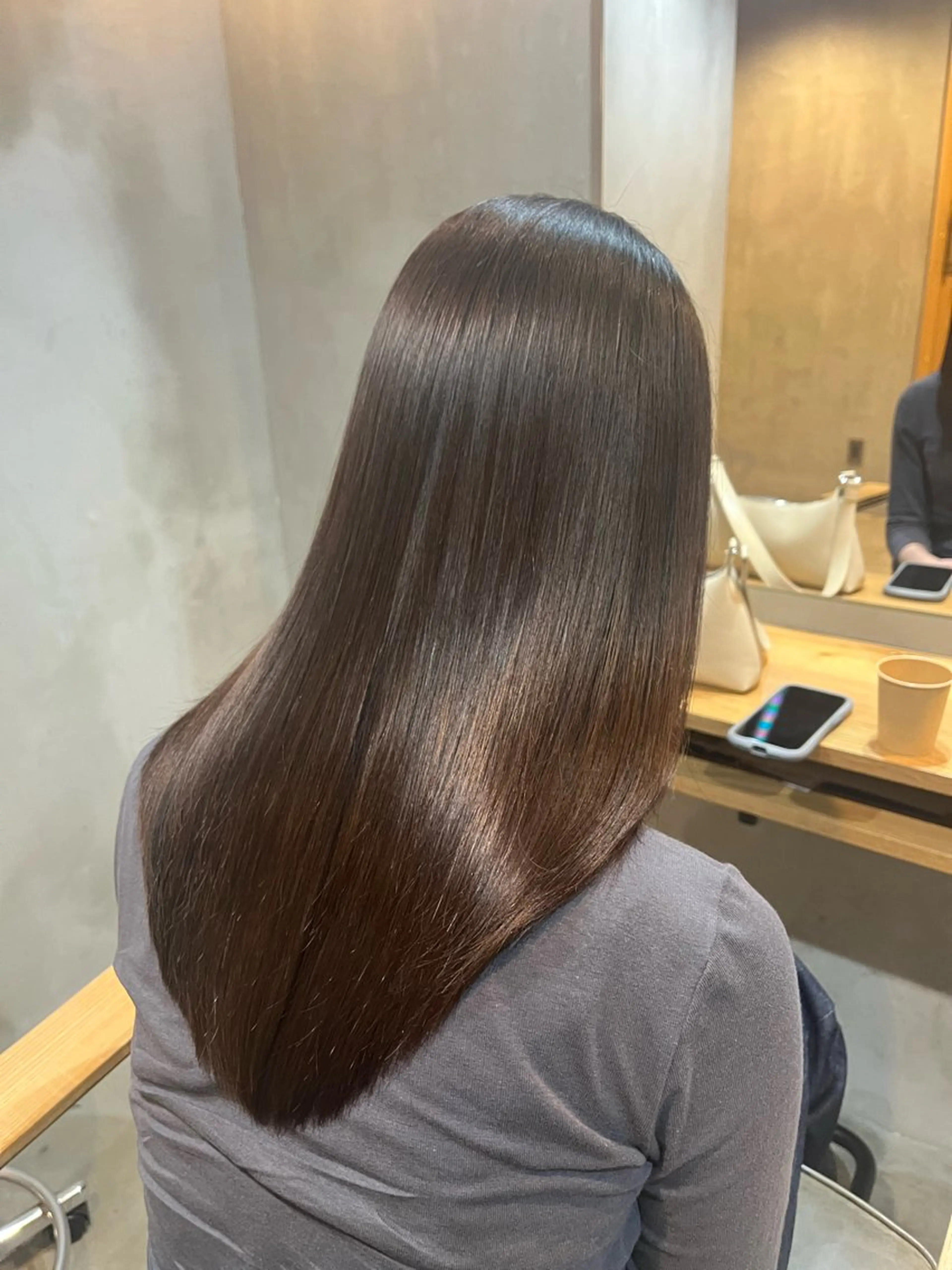 セミロング トリートメント カット ヘアカラー トリートメント sourceliebe所属・レイヤー／前髪／顔 周りakaneのヘアスタイル