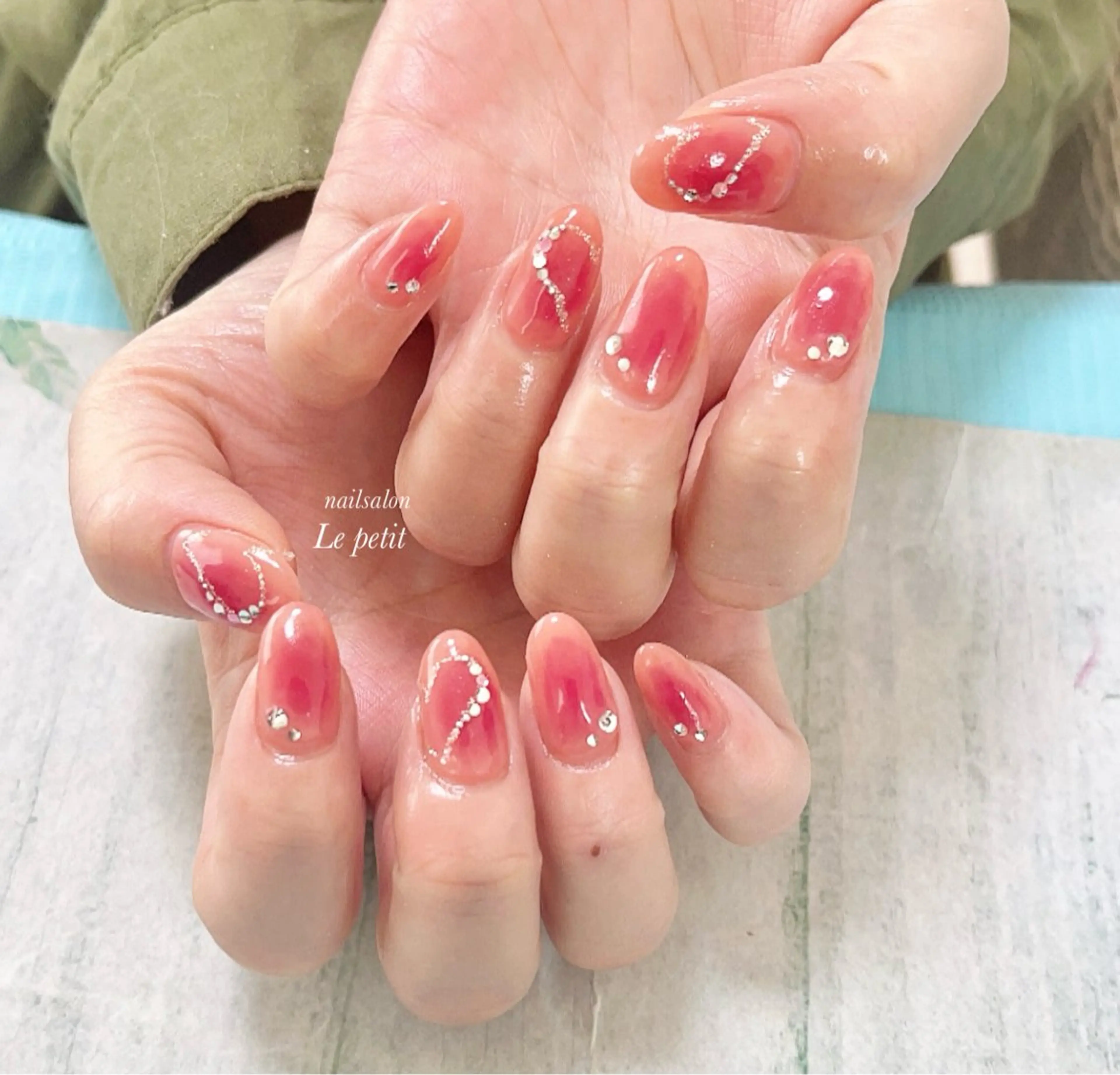 ネイル 石野 広佳のネイルデザイン