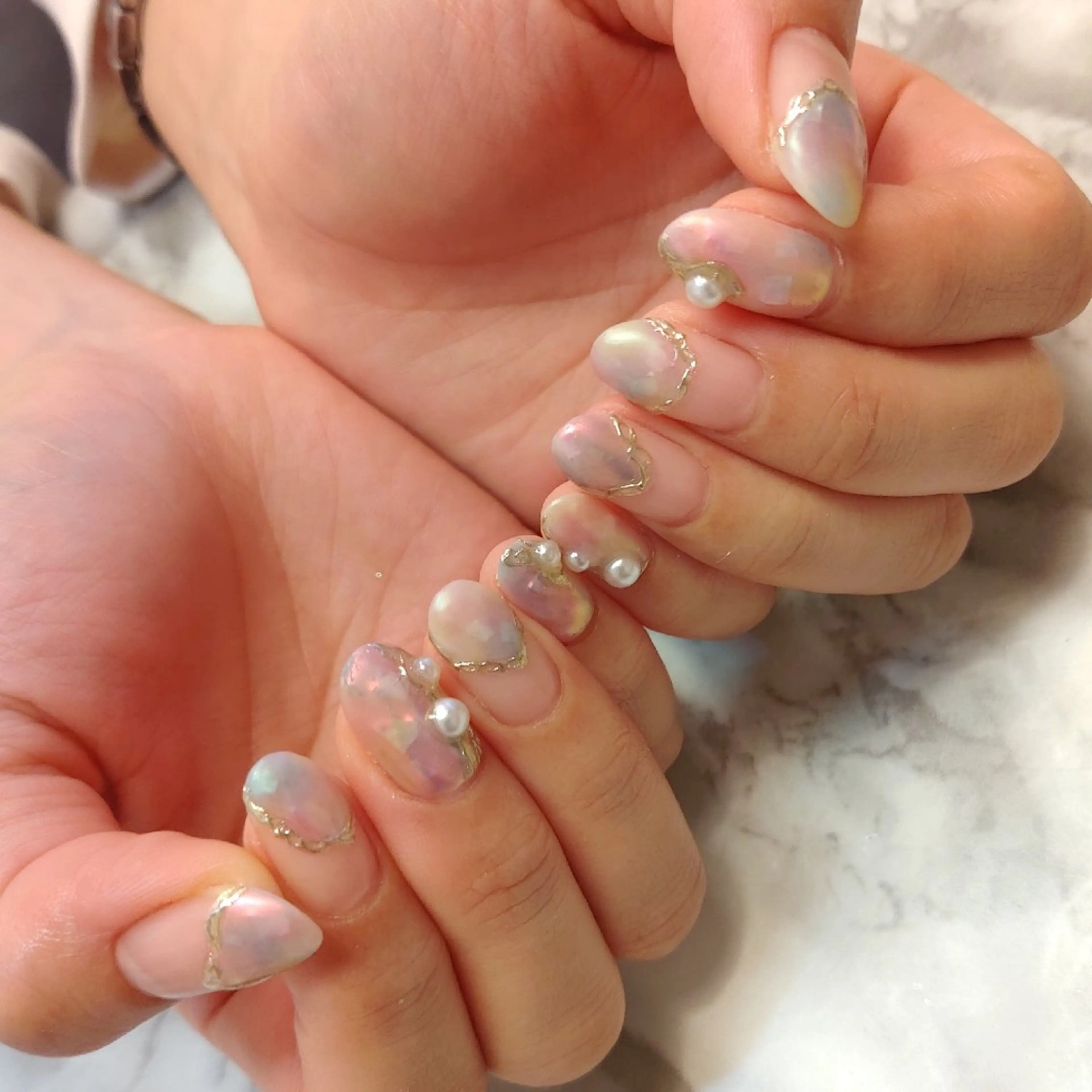 ネイル ニュアンスネイル ジェヌインネイル 河内のネイルデザイン