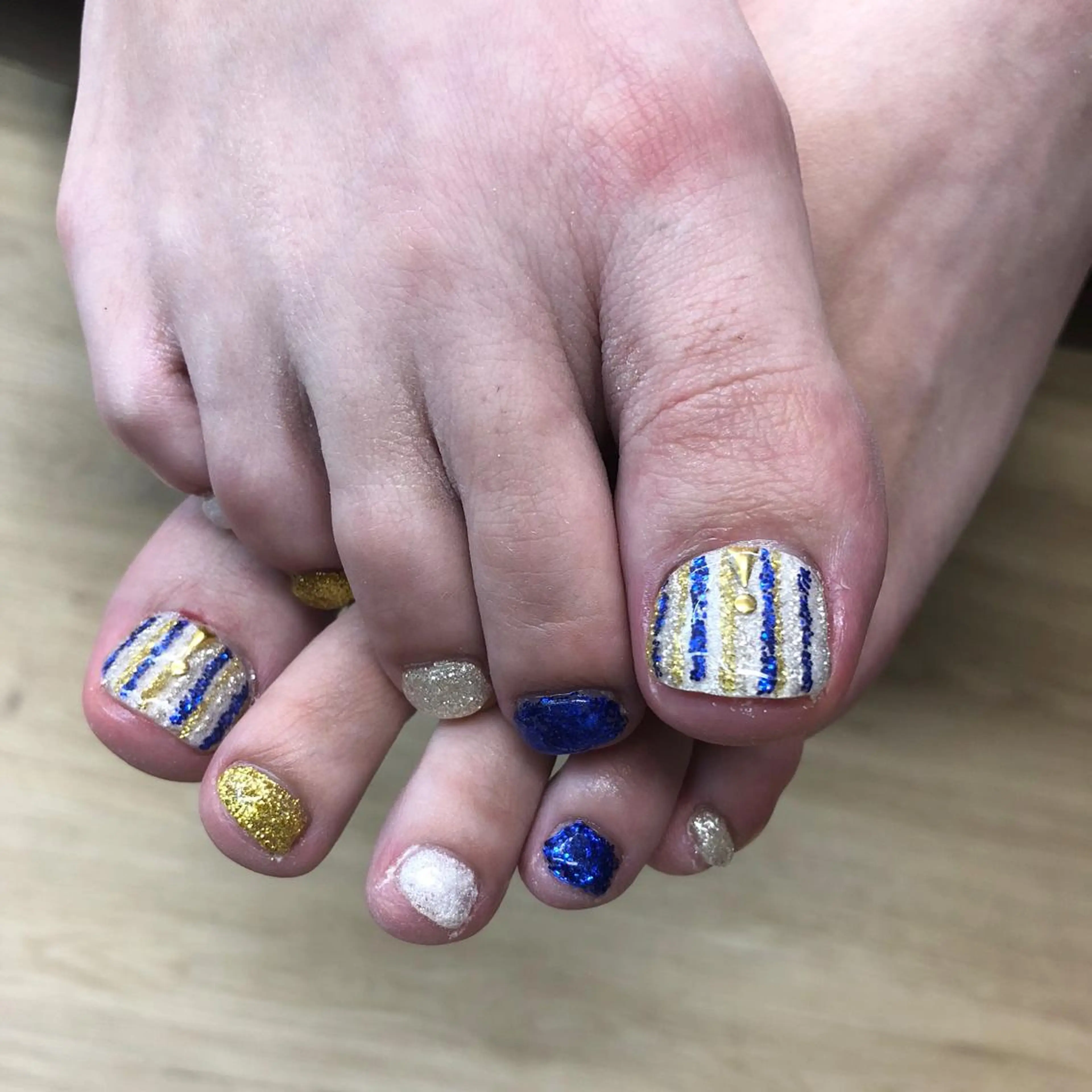 ネイル アートネイル フットネイル esNail&eye イーズネイル＆アイのネイルデザイン