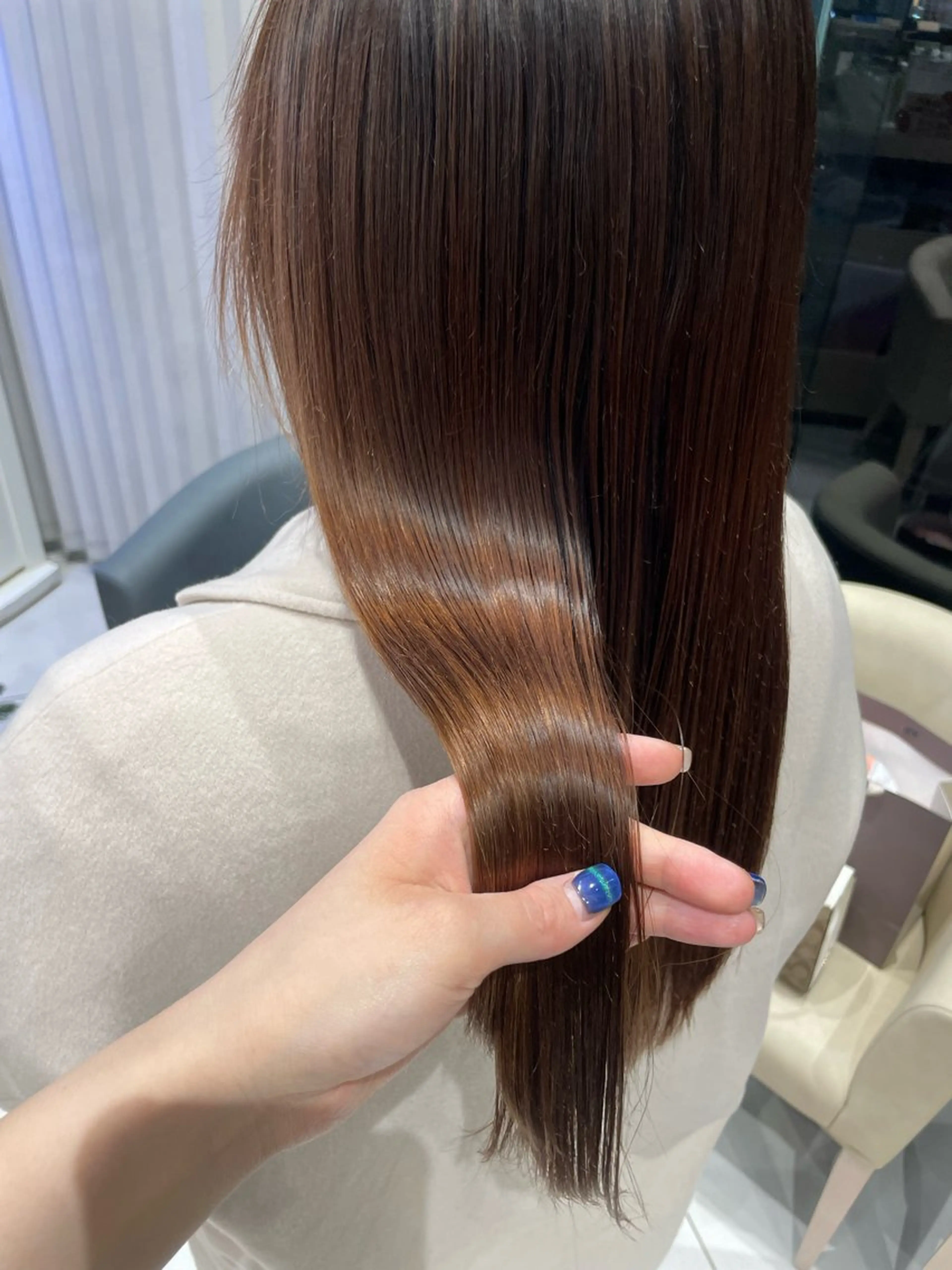 ロング カラー クロスパーマ/うる艶 カラー/Kurumiのヘアスタイル