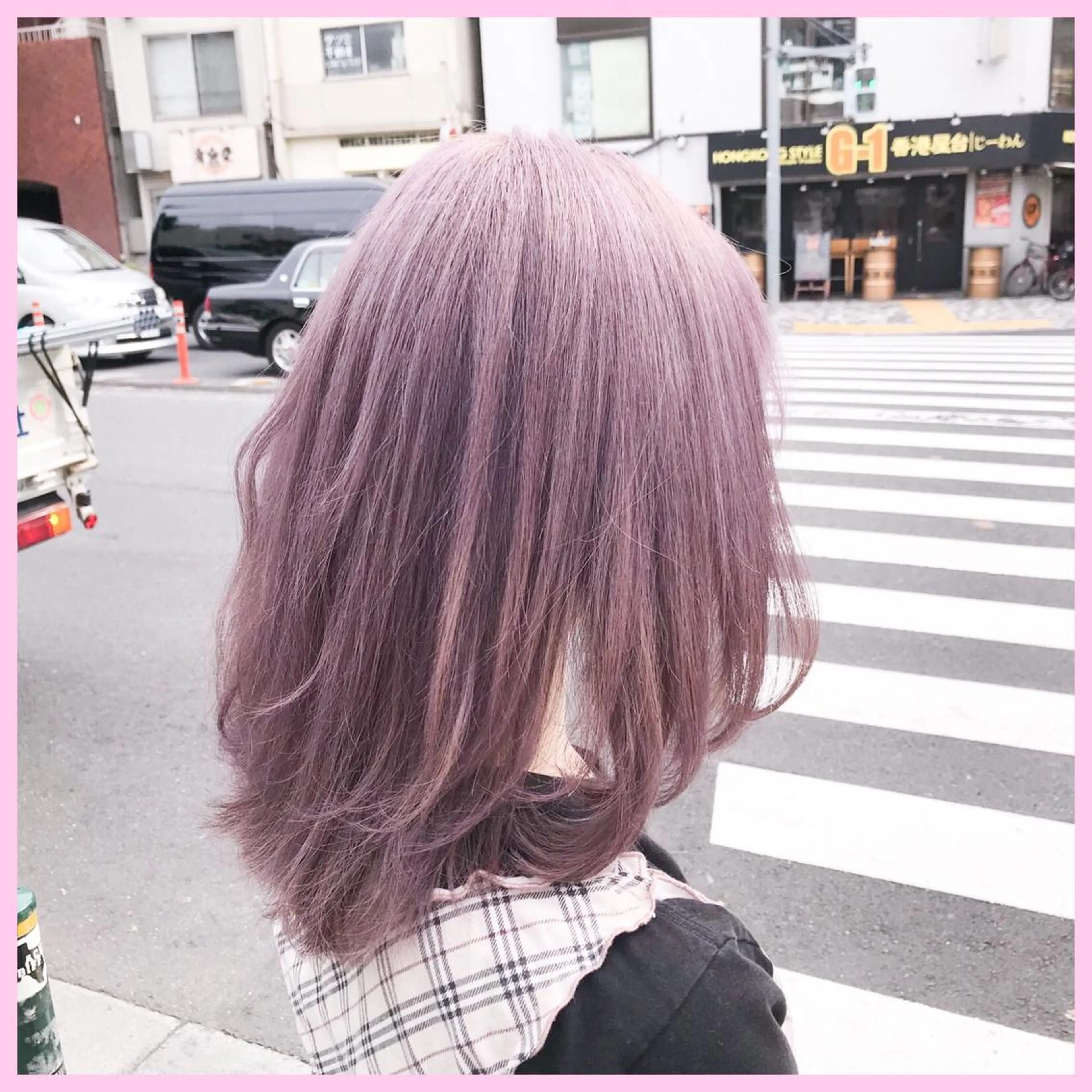 ミディアム カラー SHIN/レイヤー カット×クロスパーマのヘアスタイル