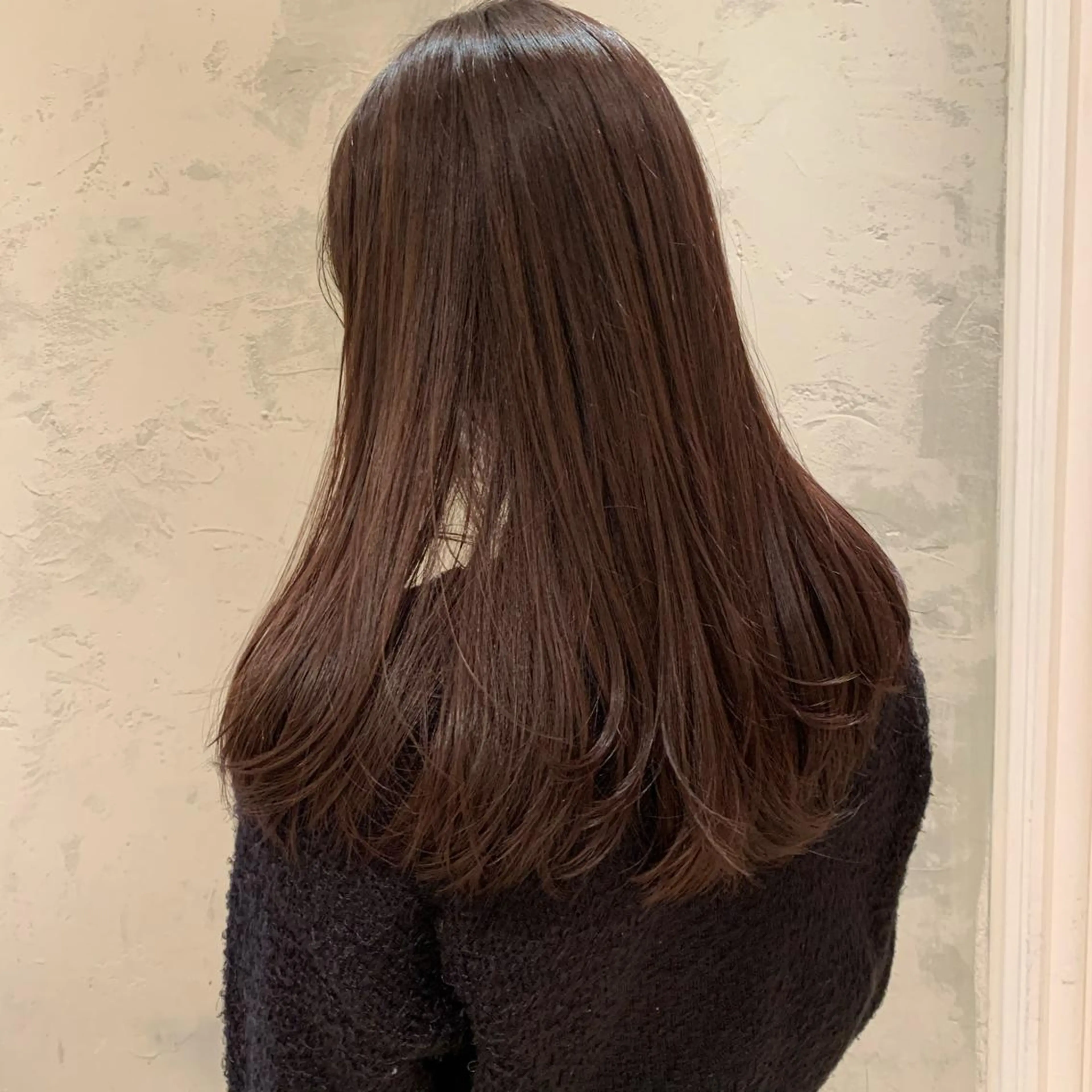 ロング カット トリートメント SAKINO． ベージュカラーのヘアスタイル