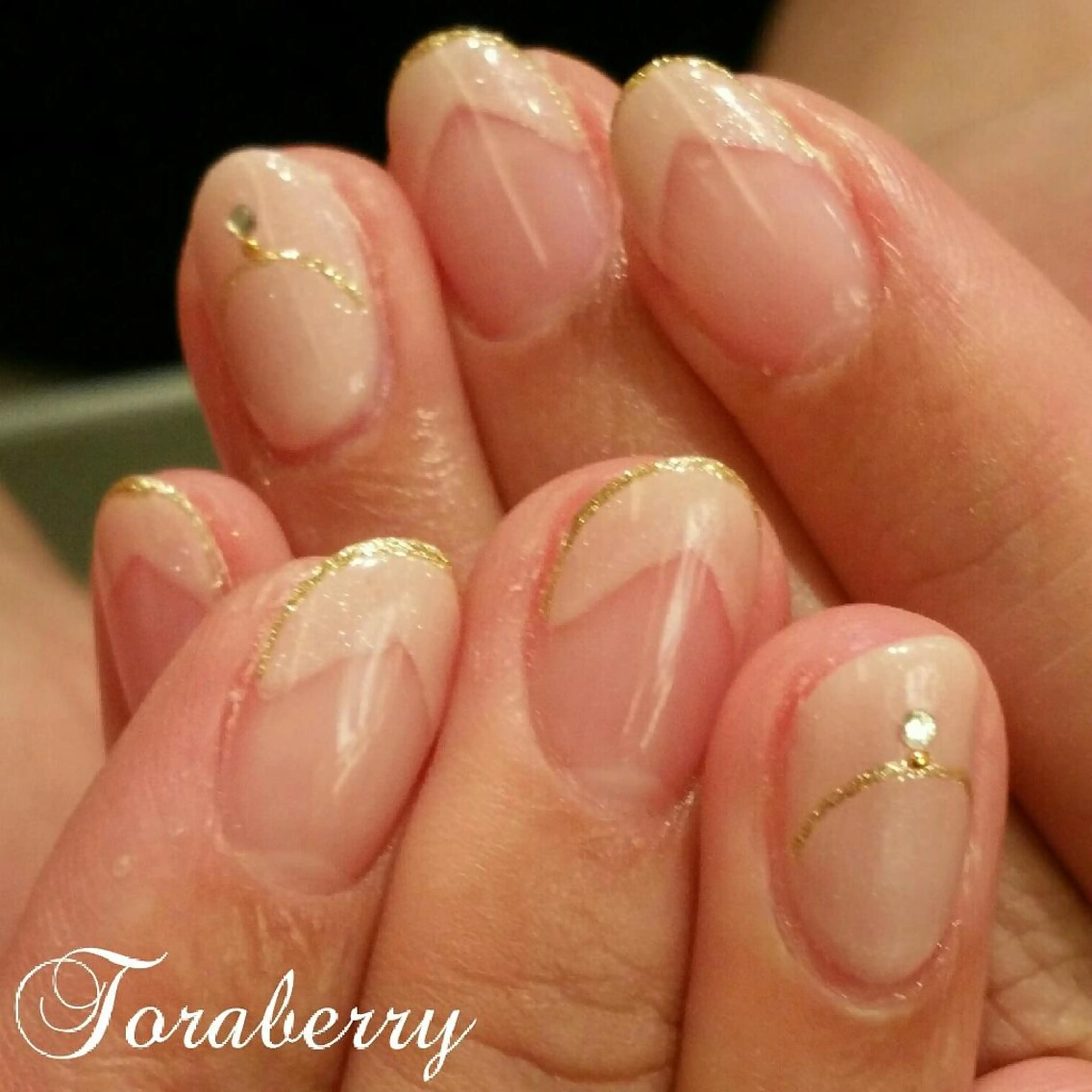 ネイル フレンチネイル ネイリスト なつみのネイルデザイン