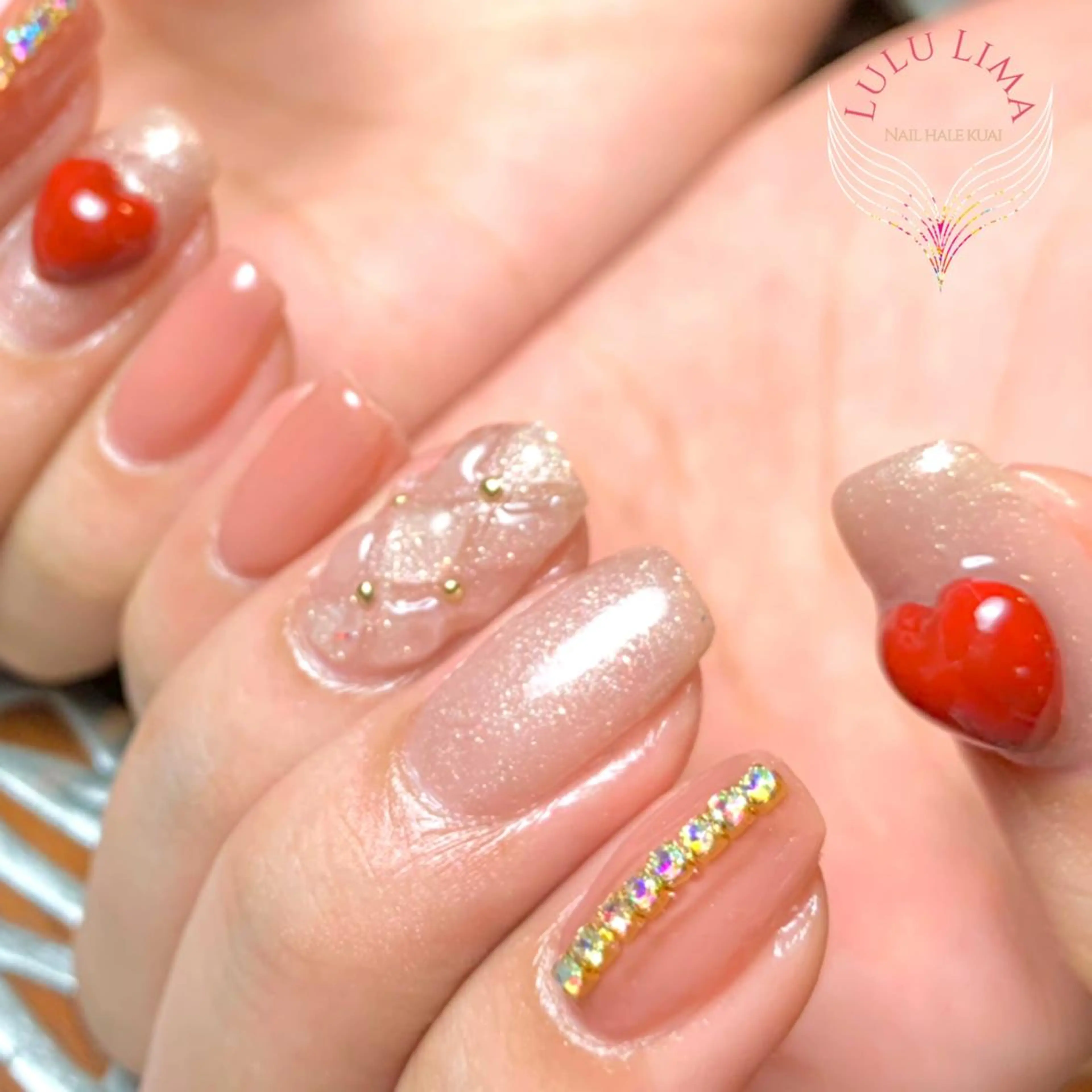 ネイル アートネイル シンプルネイル ハンドネイル ハンドケア LULU LIMAのネイルデザイン