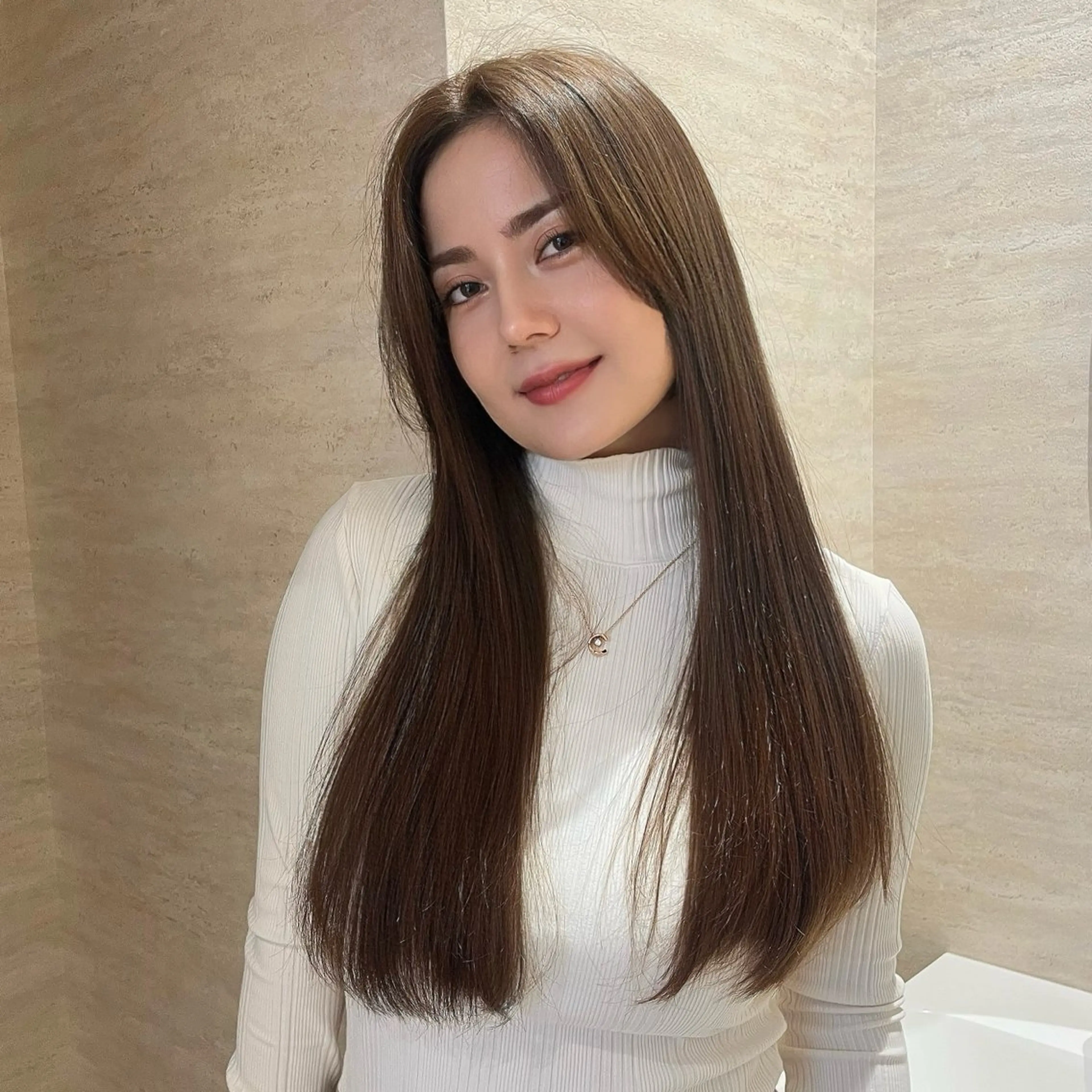 ロング カラー 柔らかい艶暖色 レイヤー🫧姫汝のヘアスタイル
