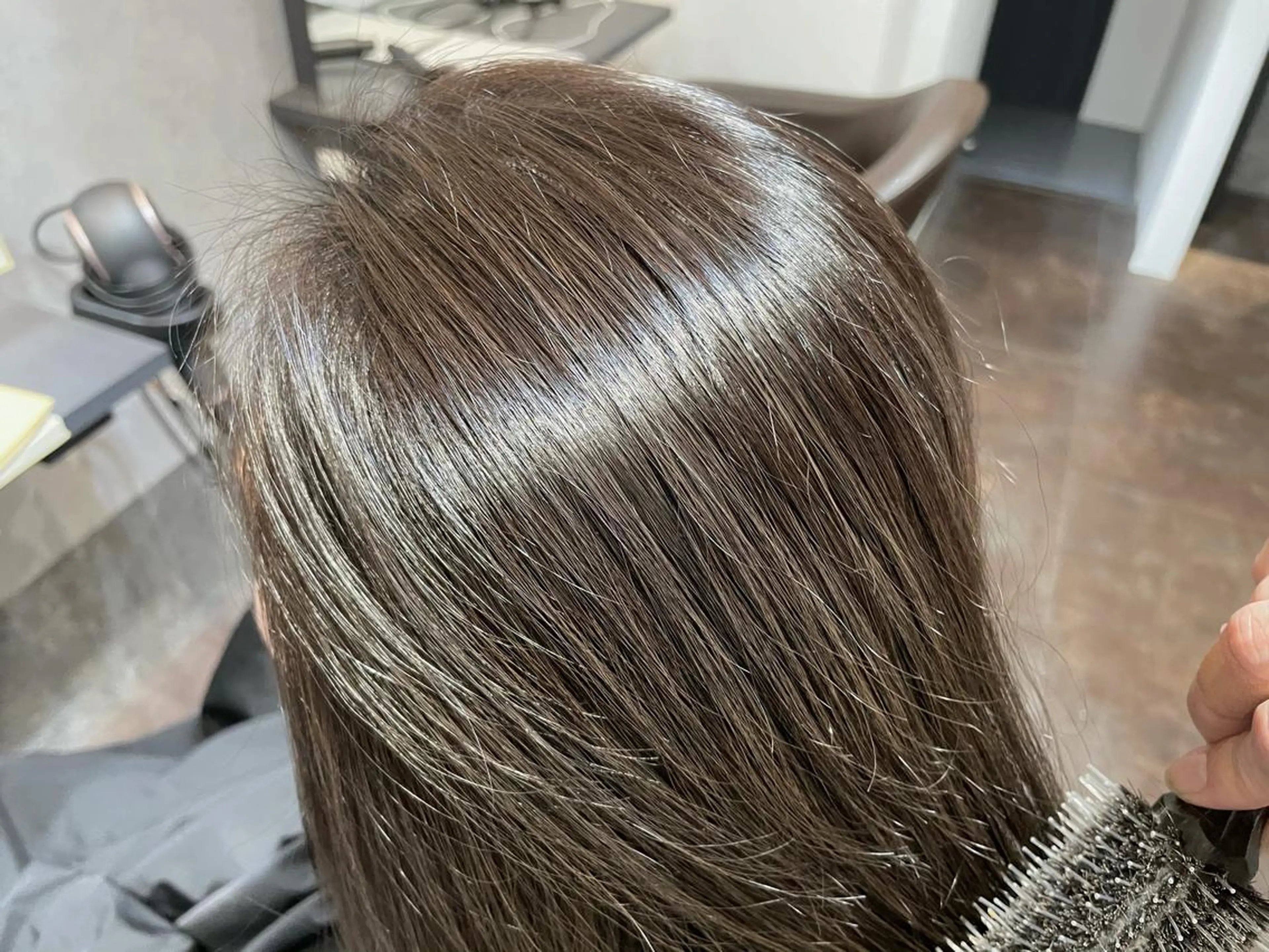 ミディアム ハイライト 似合わせカット カット ヘアカラー 赤味消し髪質改善特化 🫧eyl西梅田🫧のヘアスタイル