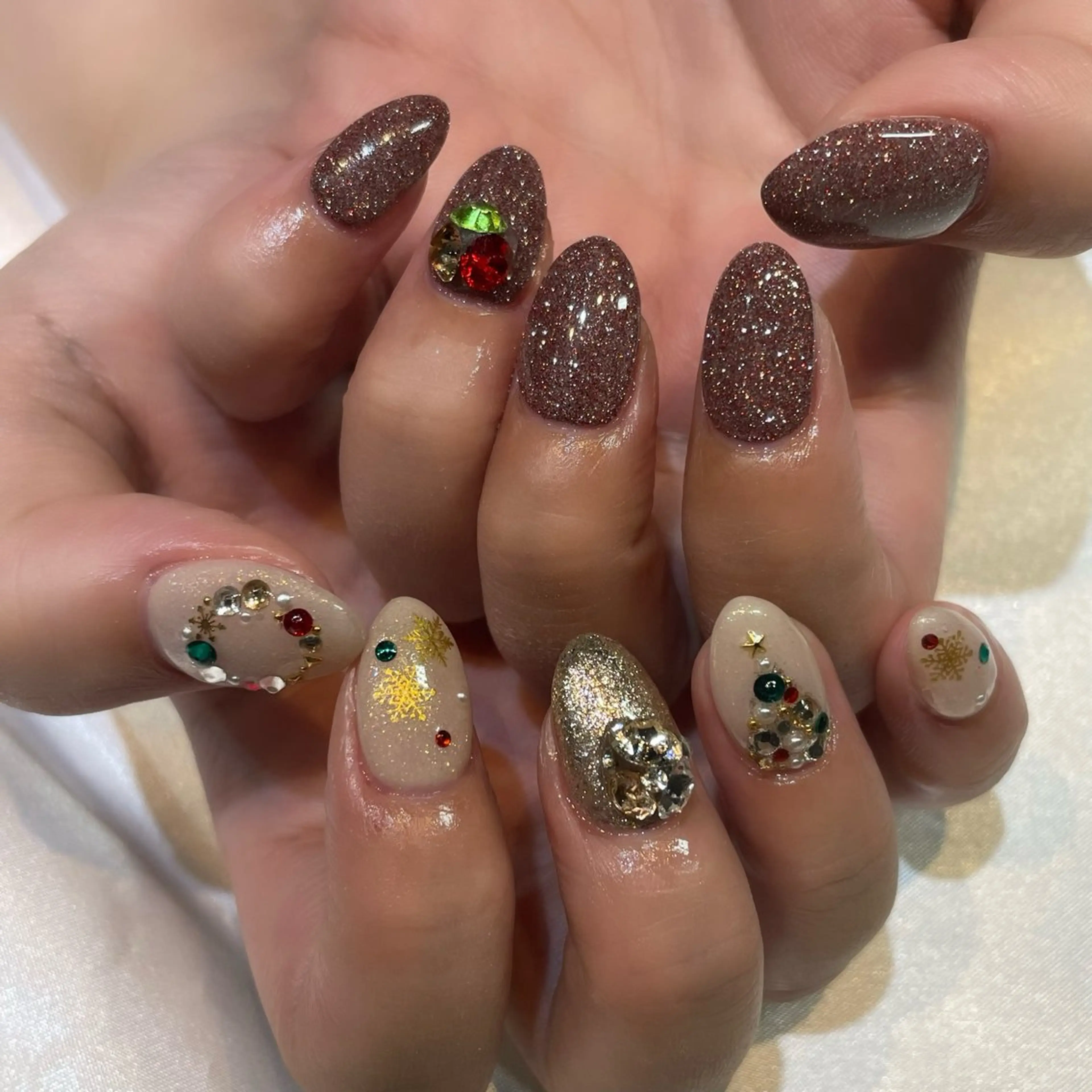 ネイル ハンドネイル 糀屋 彩奈のネイルデザイン