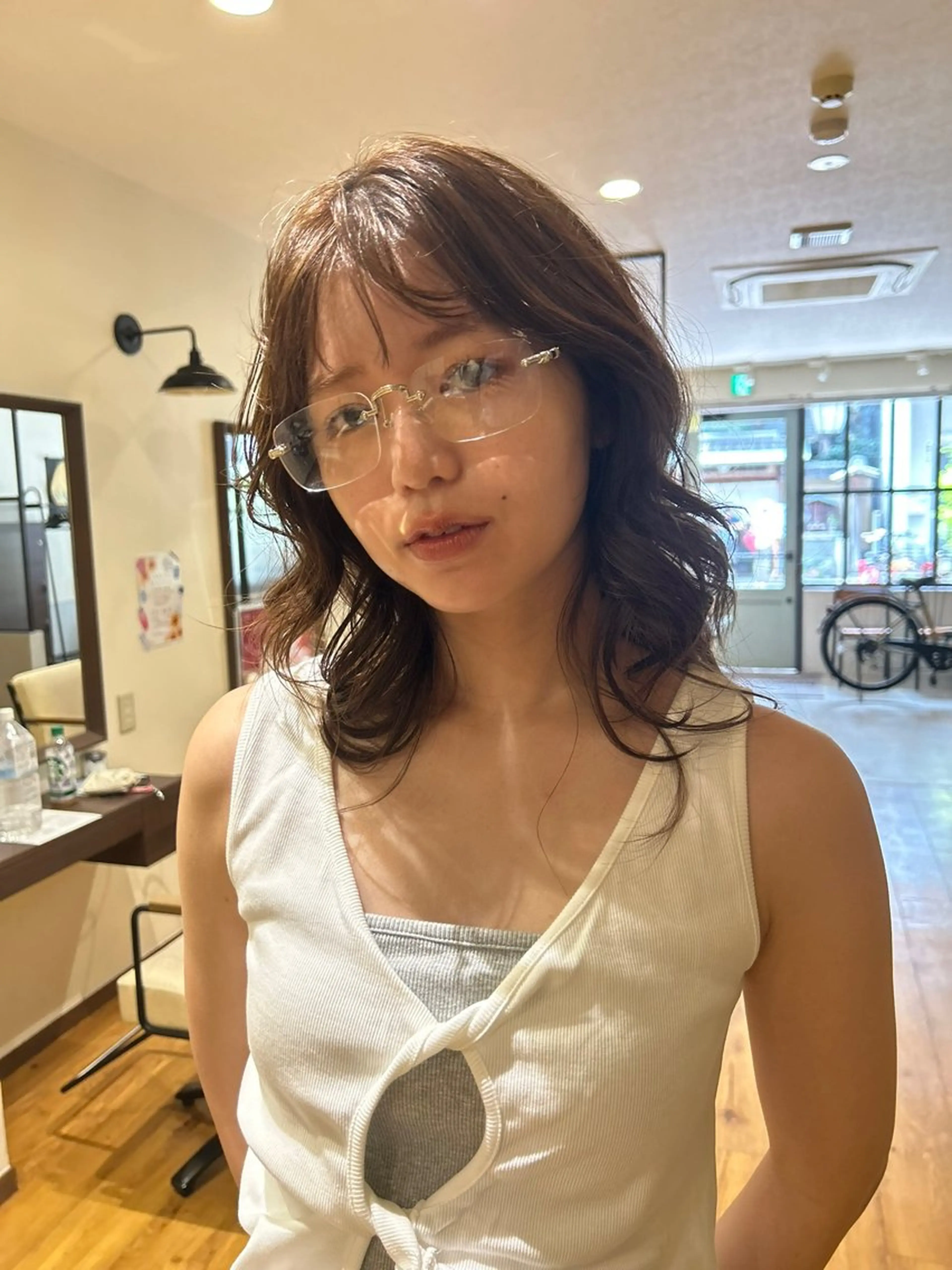 ミディアム ミディアムパーマ 透明感カラー/ミヤタ ヒビキのヘアスタイル