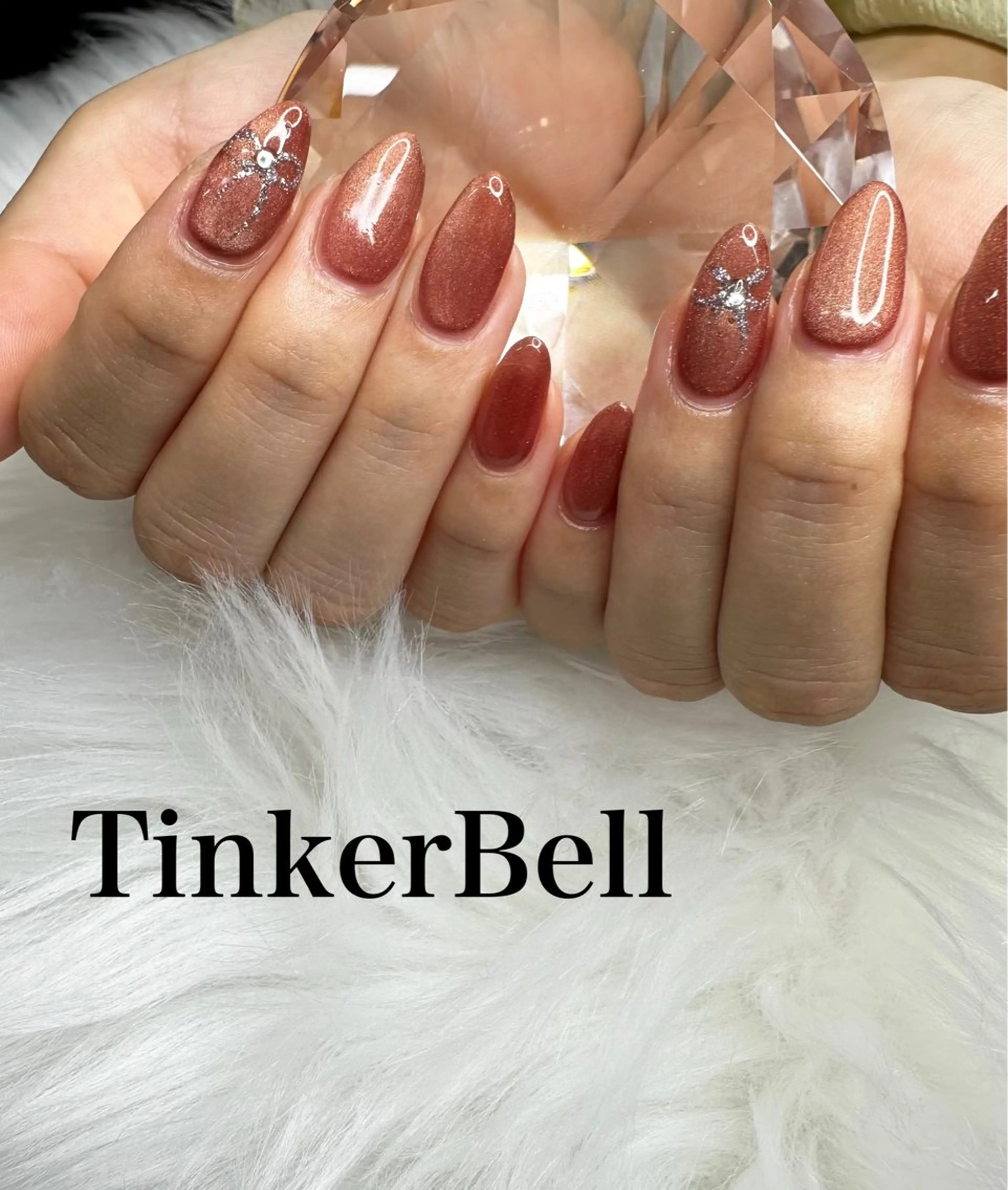 ネイル マグネットネイル リボン ハンドネイル Tinker Bellのネイルデザイン