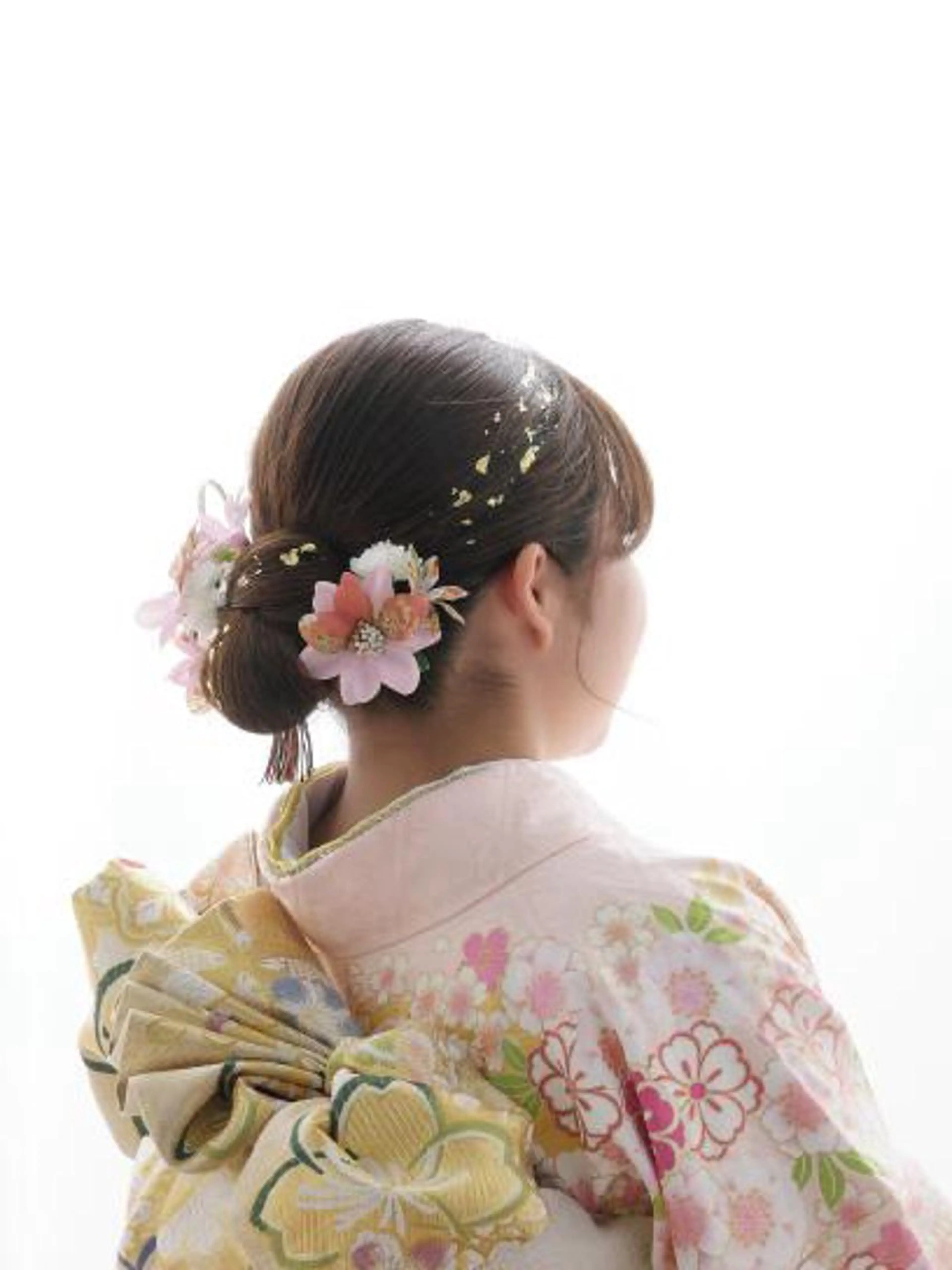 ロング ヘアアレンジ 成人式 西村 真実子のヘアスタイル