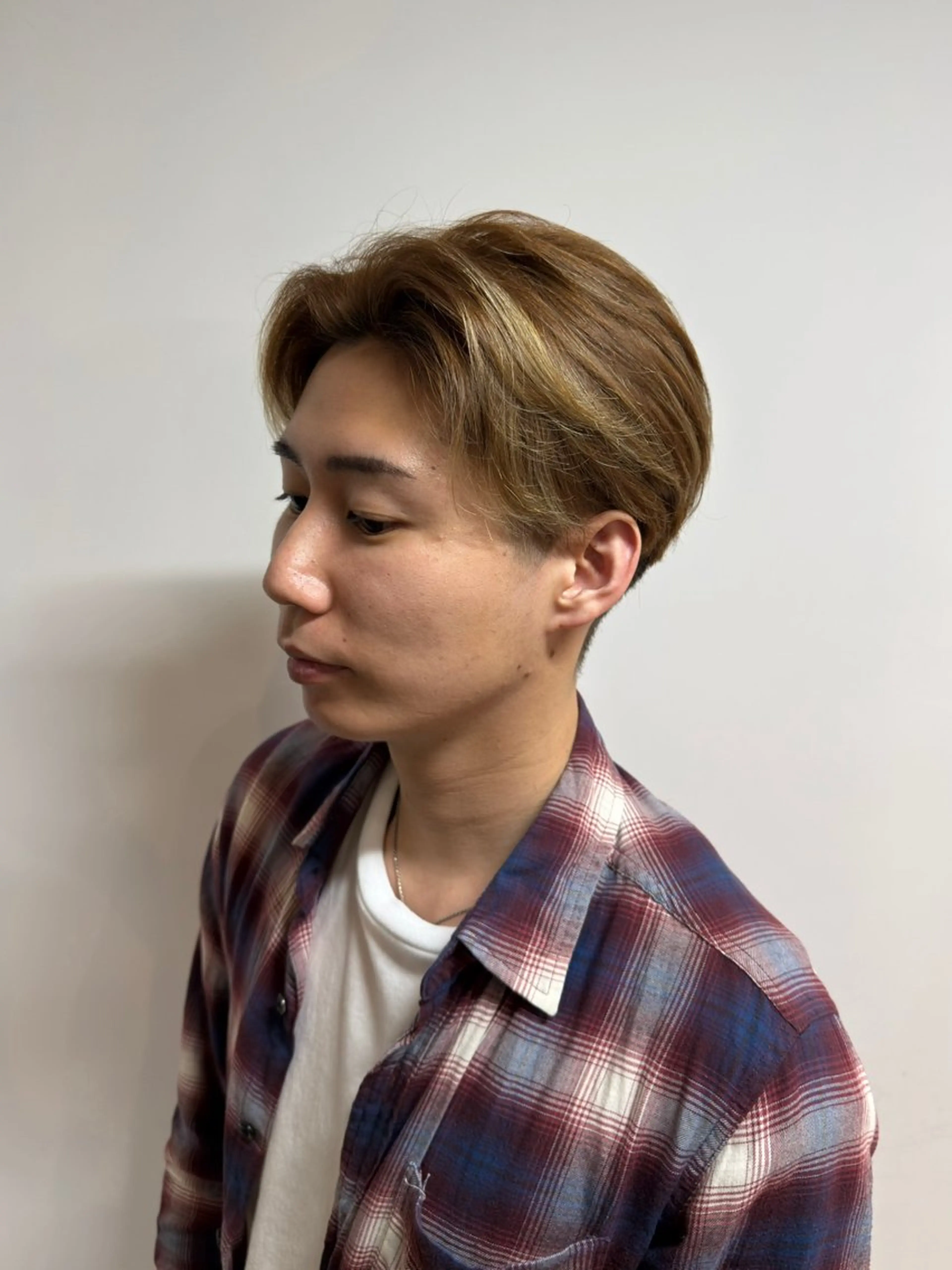 ショート メンズ ハセガワ マヒロのヘアスタイル