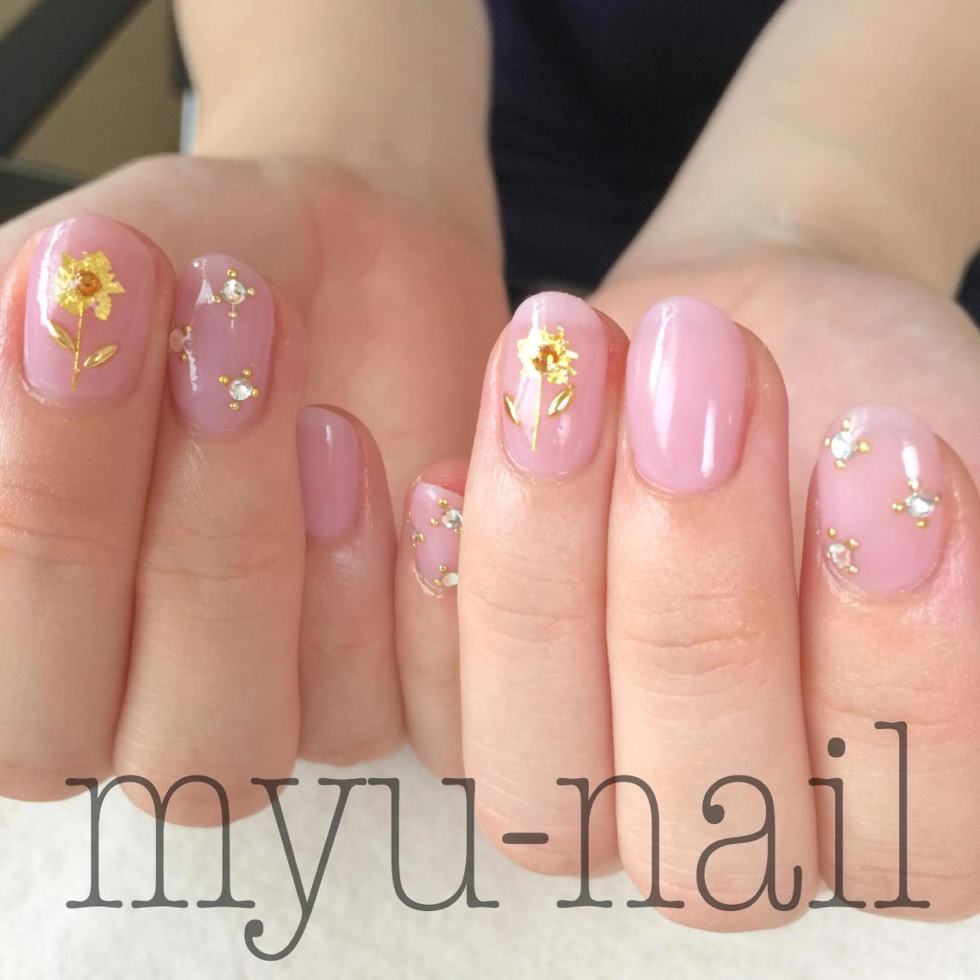 ネイル ハンドネイル ホームサロン myu-nailのネイルデザイン