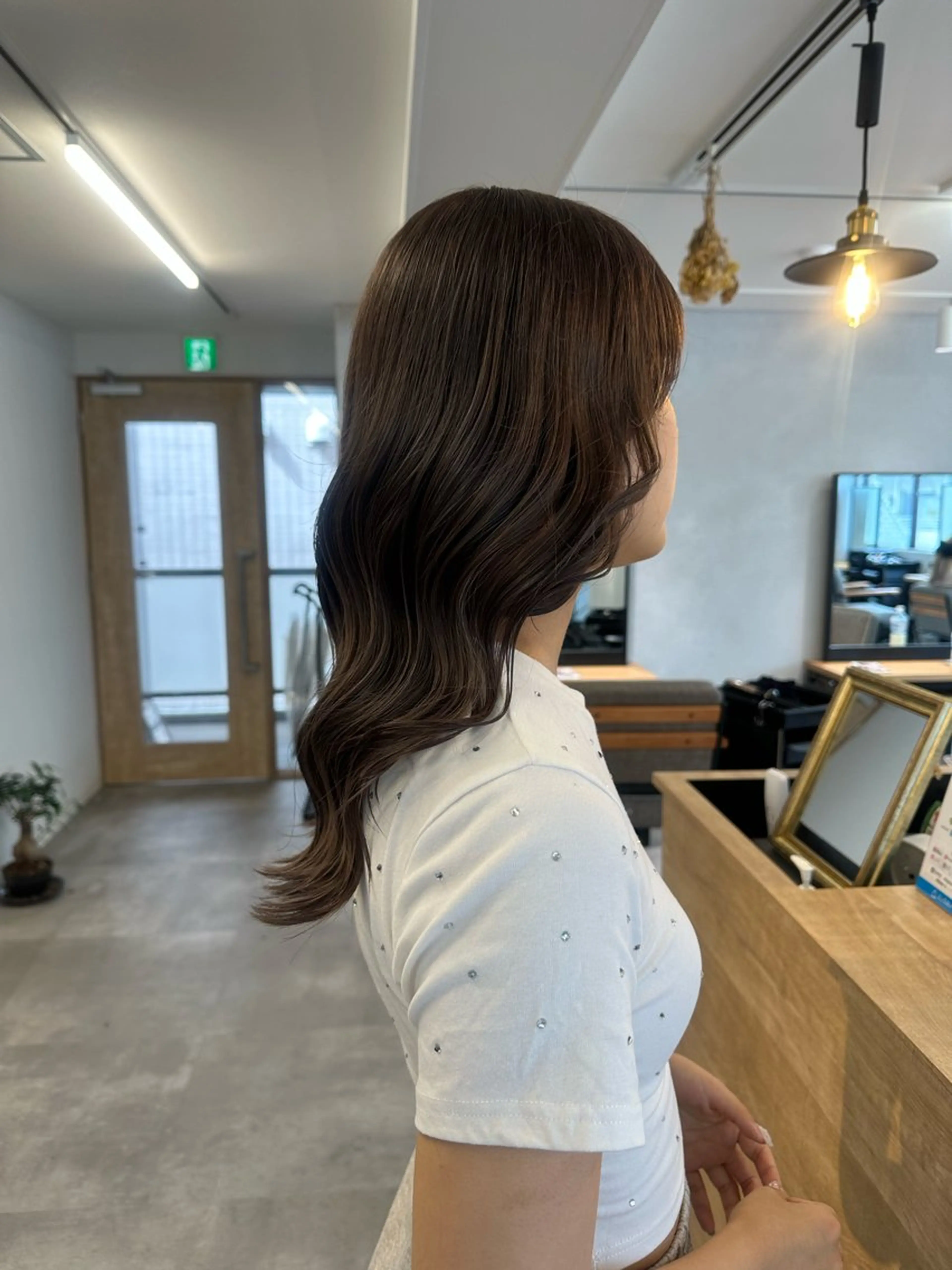 カラー 谷山 葵のヘアスタイル