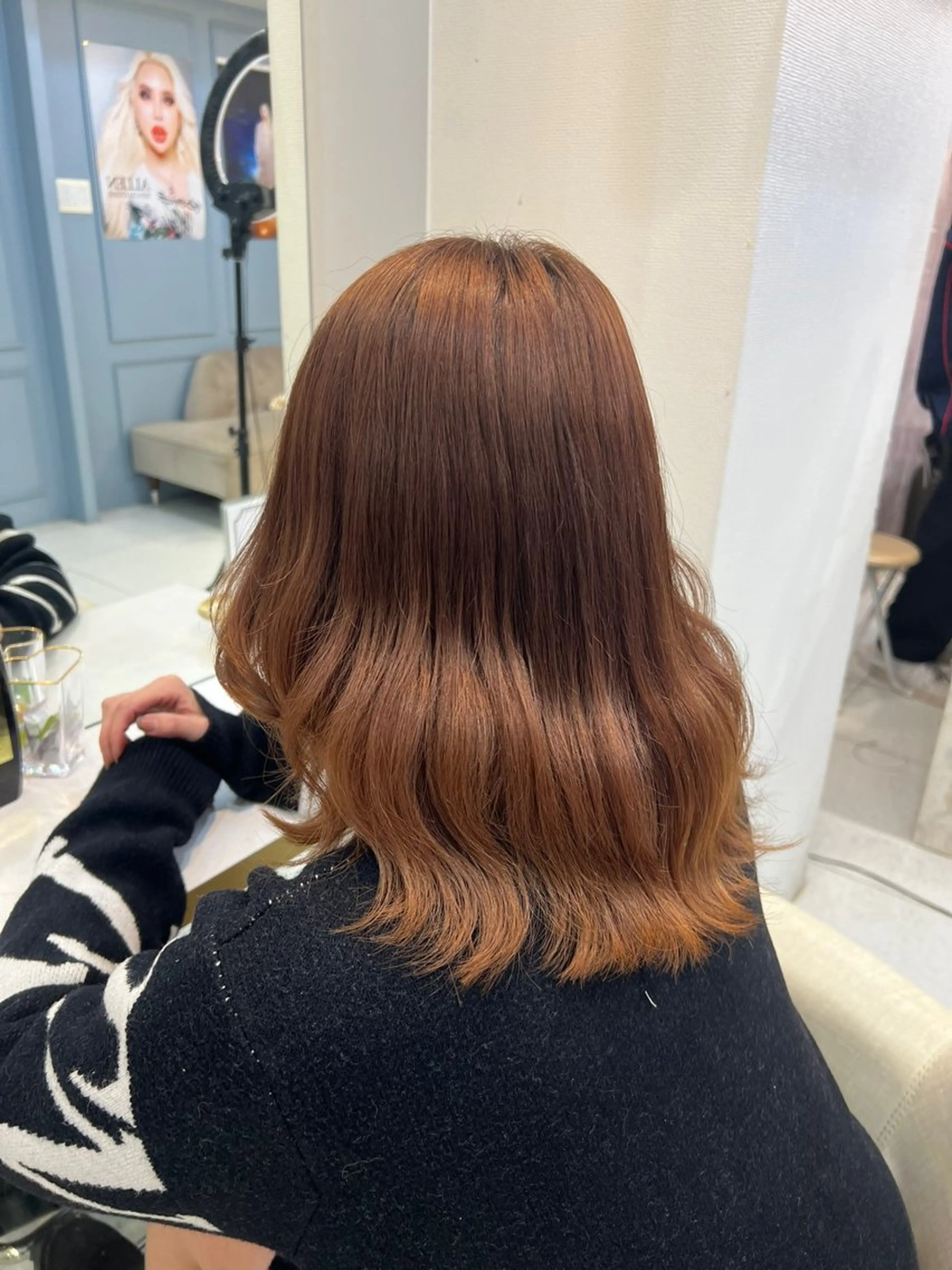 ミディアム カラー シールエクステ ベージュカラー ブリーチ ケアブリーチ 透明感カラー ヘアカラー 渋谷髪質改善/縮毛 矯正/かすが🪽🫧のヘアスタイル