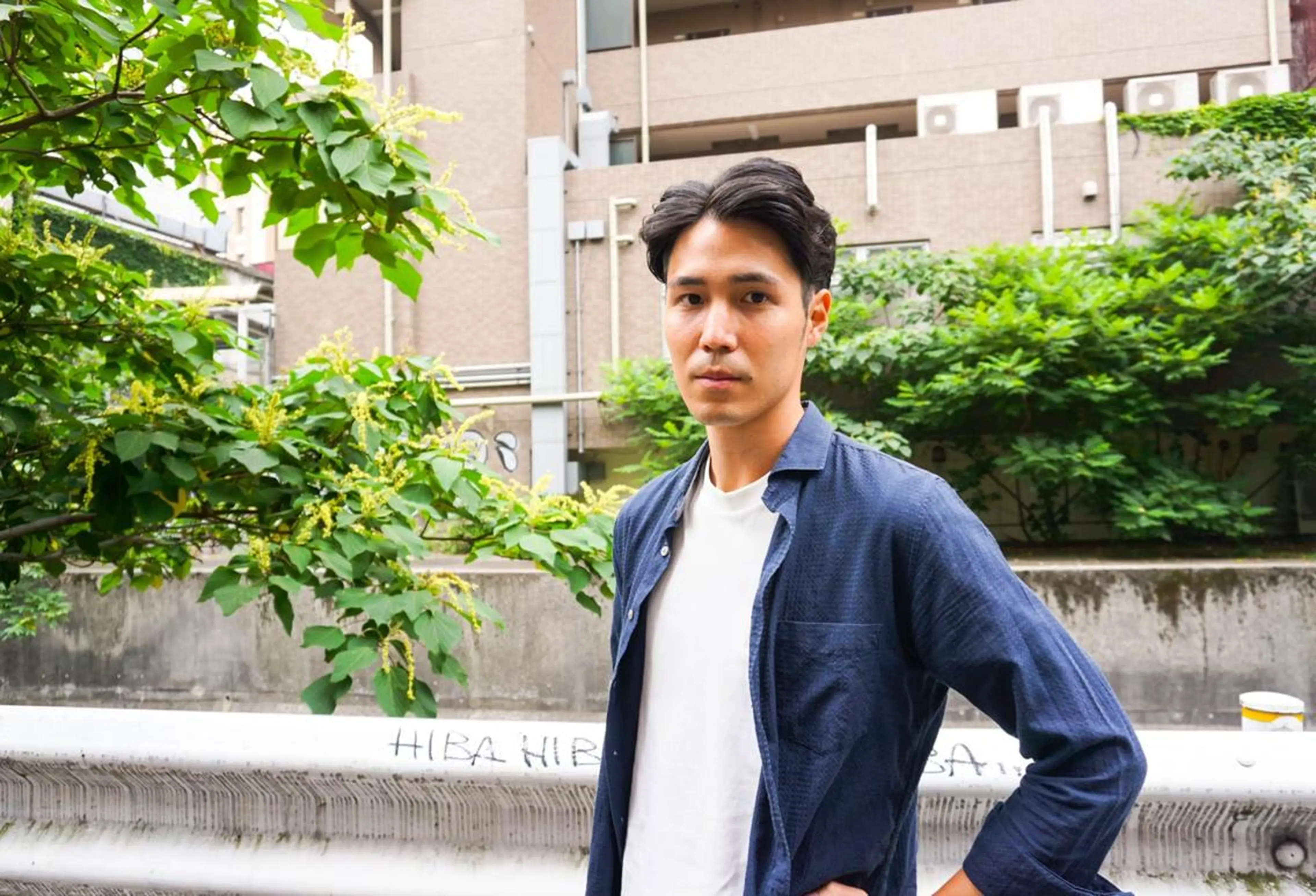 ショート メンズ アップバング ビジネス マッシュ メンズパーマ メンズツイストパーマ 高橋 英彦のヘアスタイル