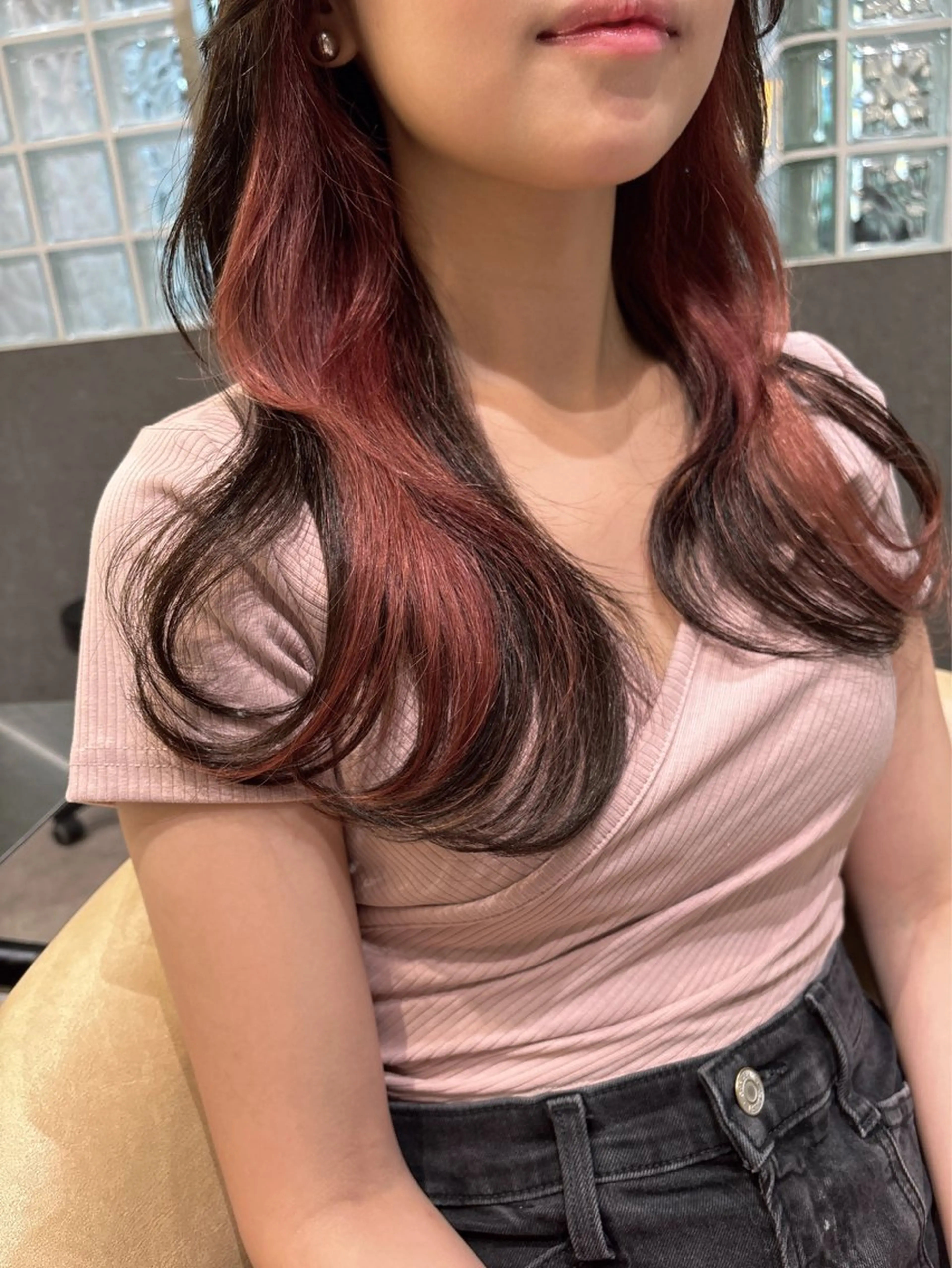 【インナーカラー】インナーブリーチ➕オンカラー（上の髪も）➕トリートメントの写真