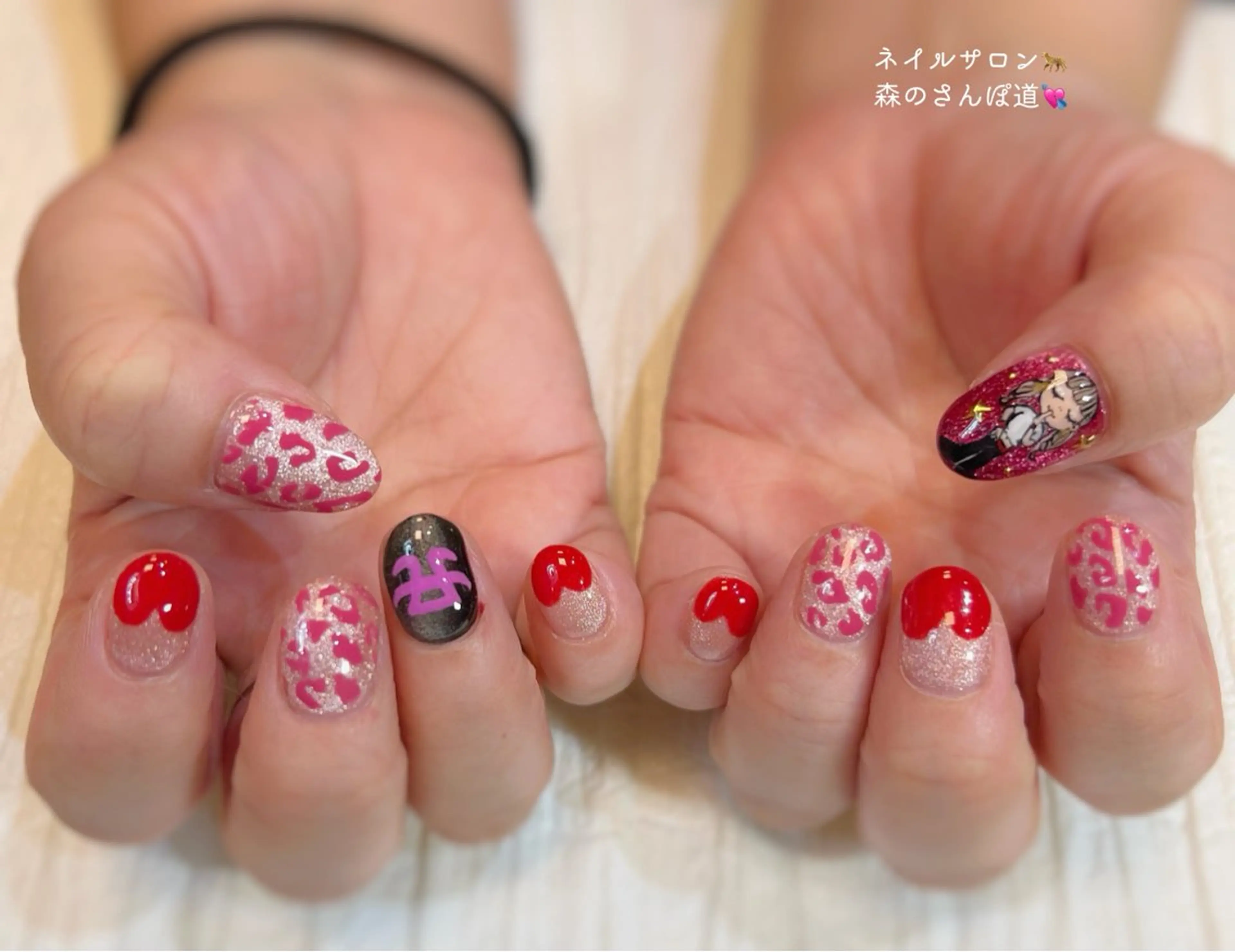 ネイル ハンドネイル ショートネイル 森のさんぽ道のネイルデザイン