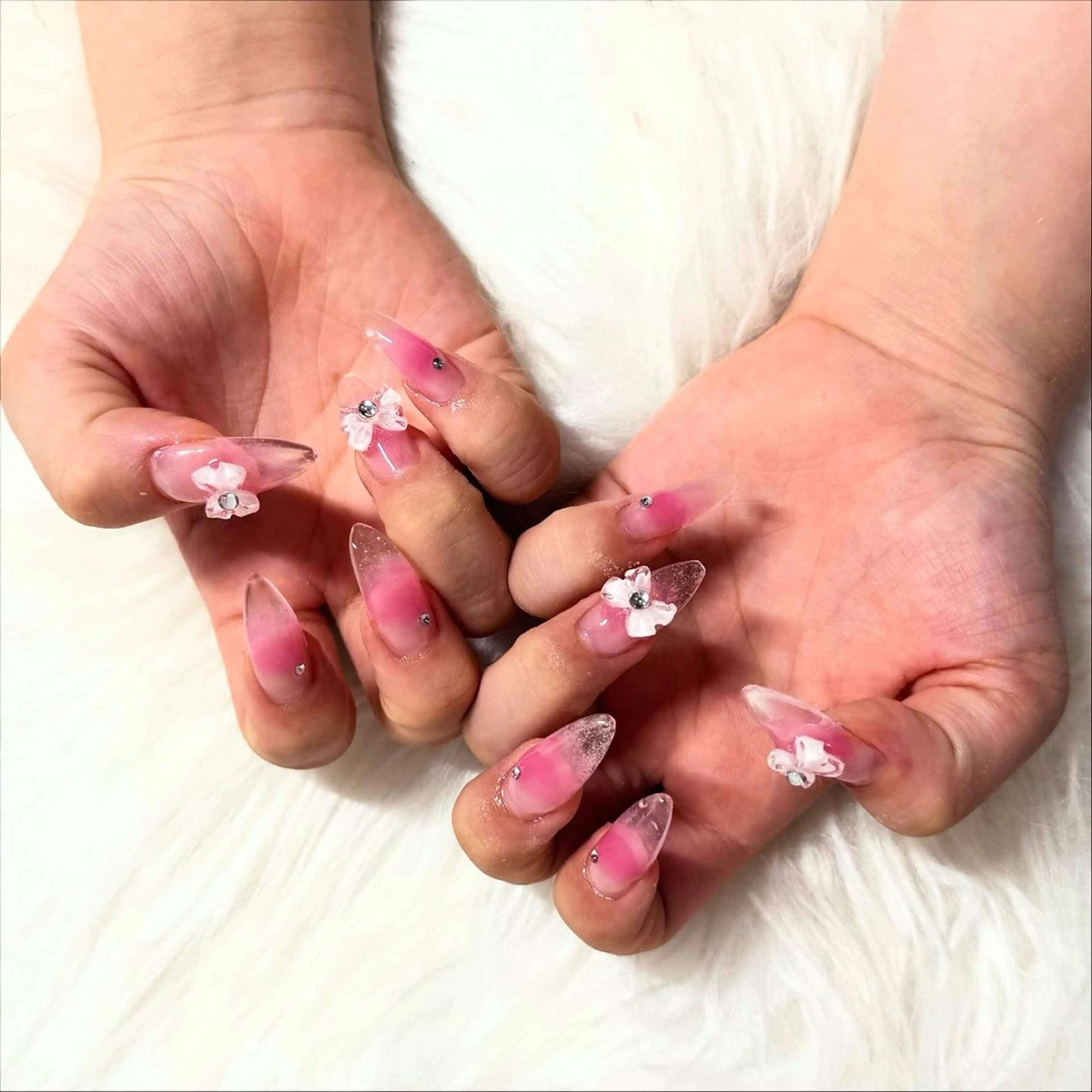 ロング ハンドネイル mao .のネイルデザイン