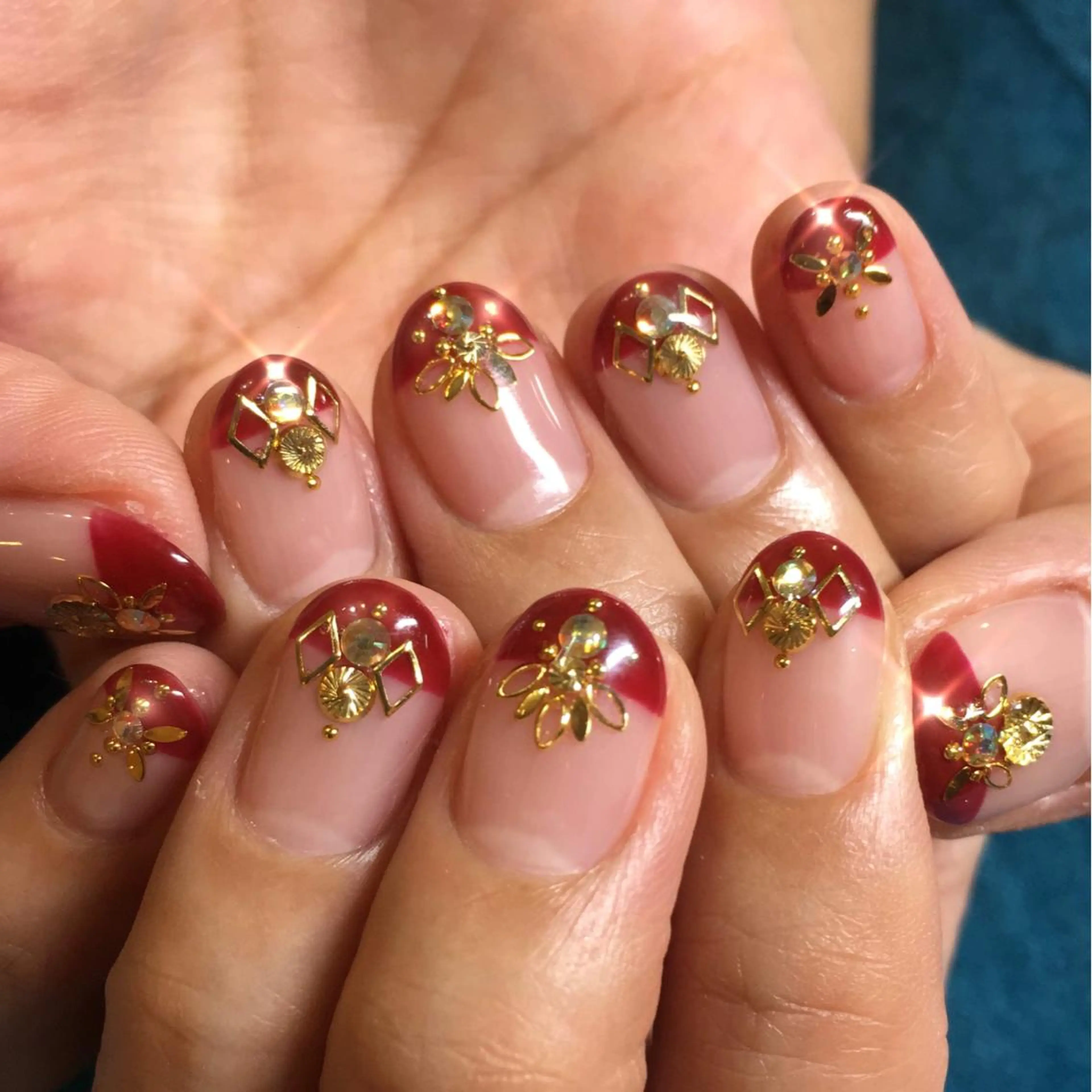 ネイル フレンチネイル mew mew NAIL & EYEのマツエク・マツパデザイン