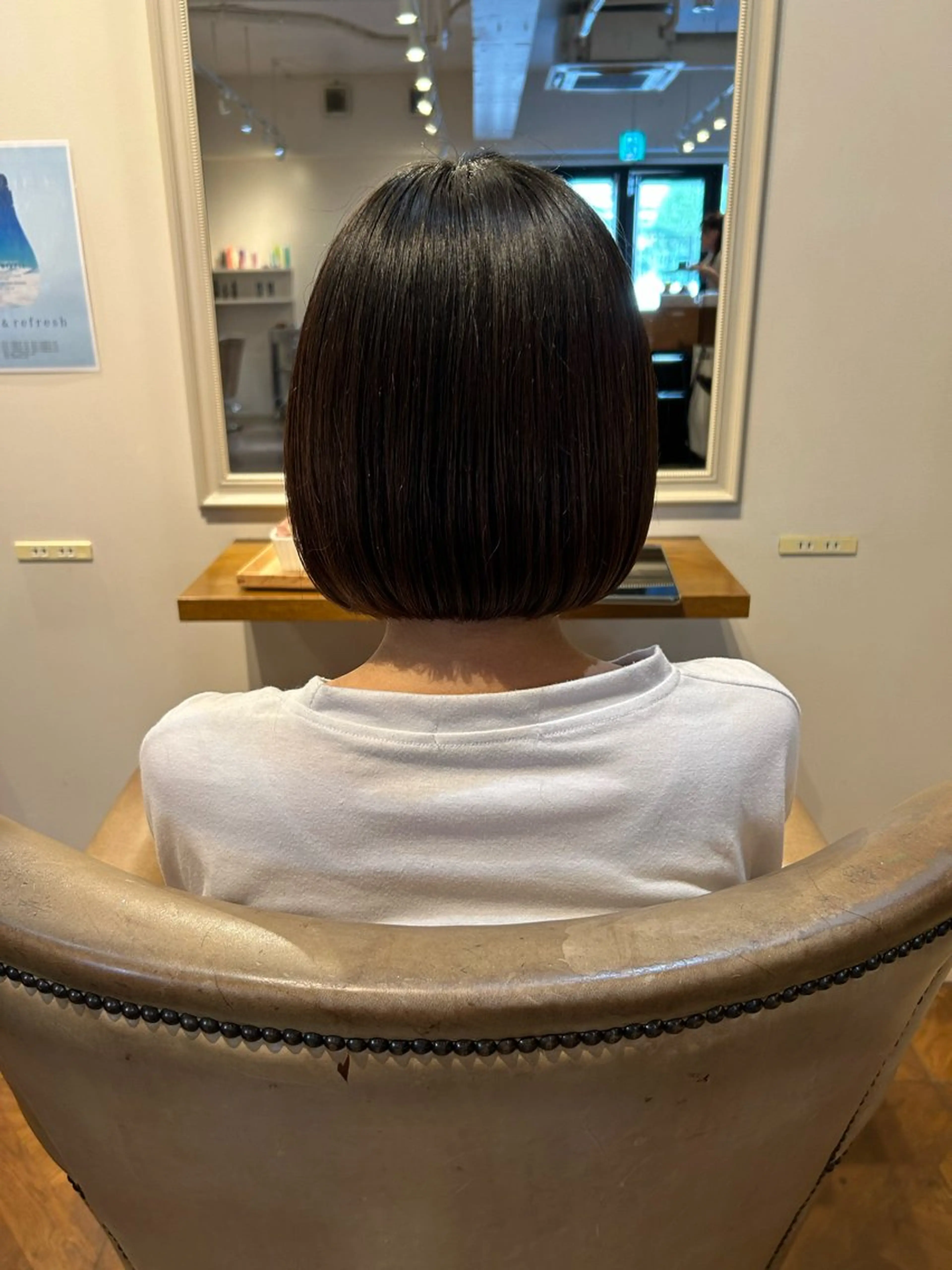 ショート あべ しおりのヘアスタイル