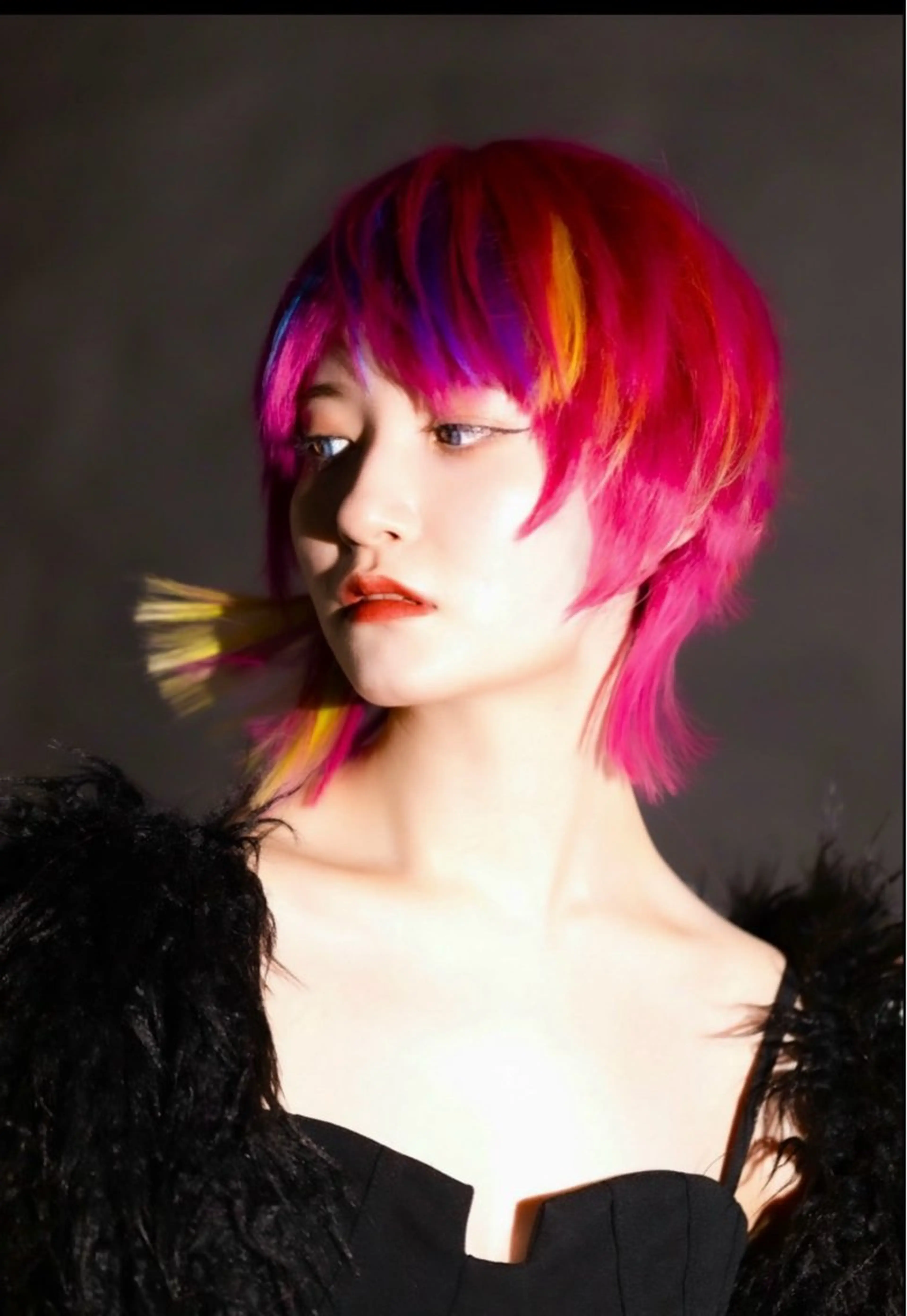 カラー TOBITA TAKARAのヘアスタイル