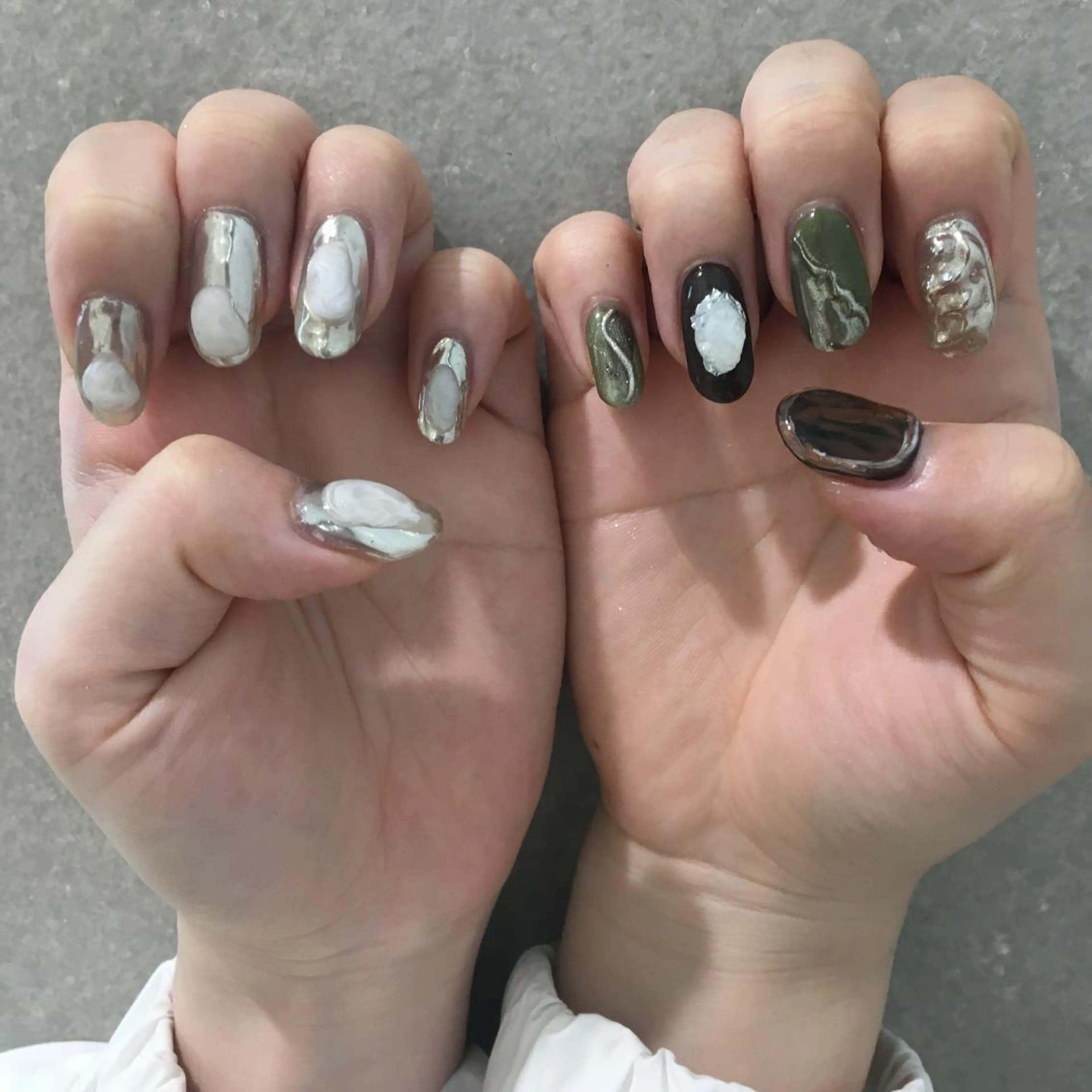 カラー ネイル ハンドネイル 【似合わせ提案】鈴木 舞のネイルデザイン