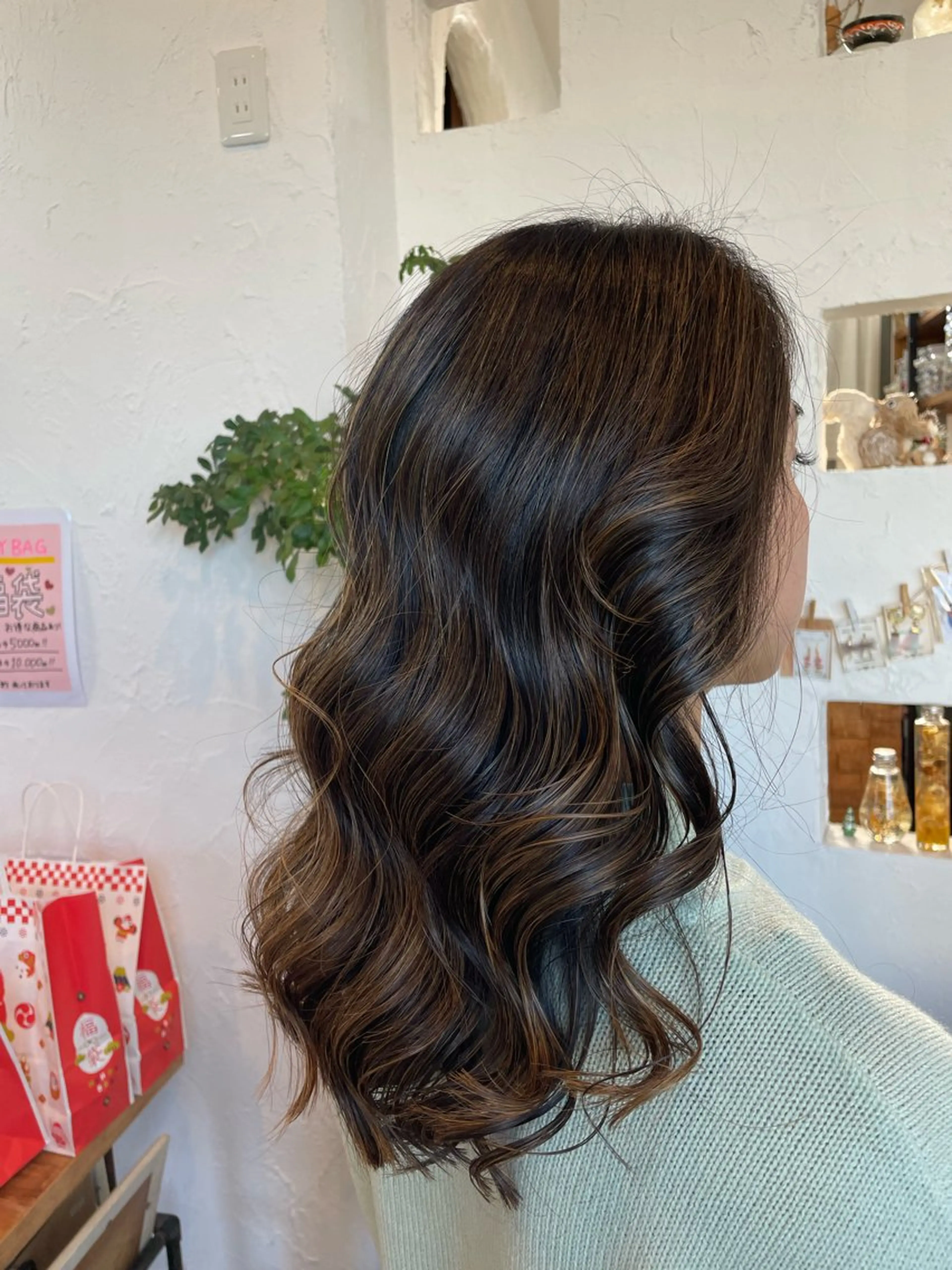 ロング カラー ハイライトカラー 外国人風カラー ハイライト ヘアカラー 🌸小掛🌸 豊橋外国人風カラーのヘアスタイル