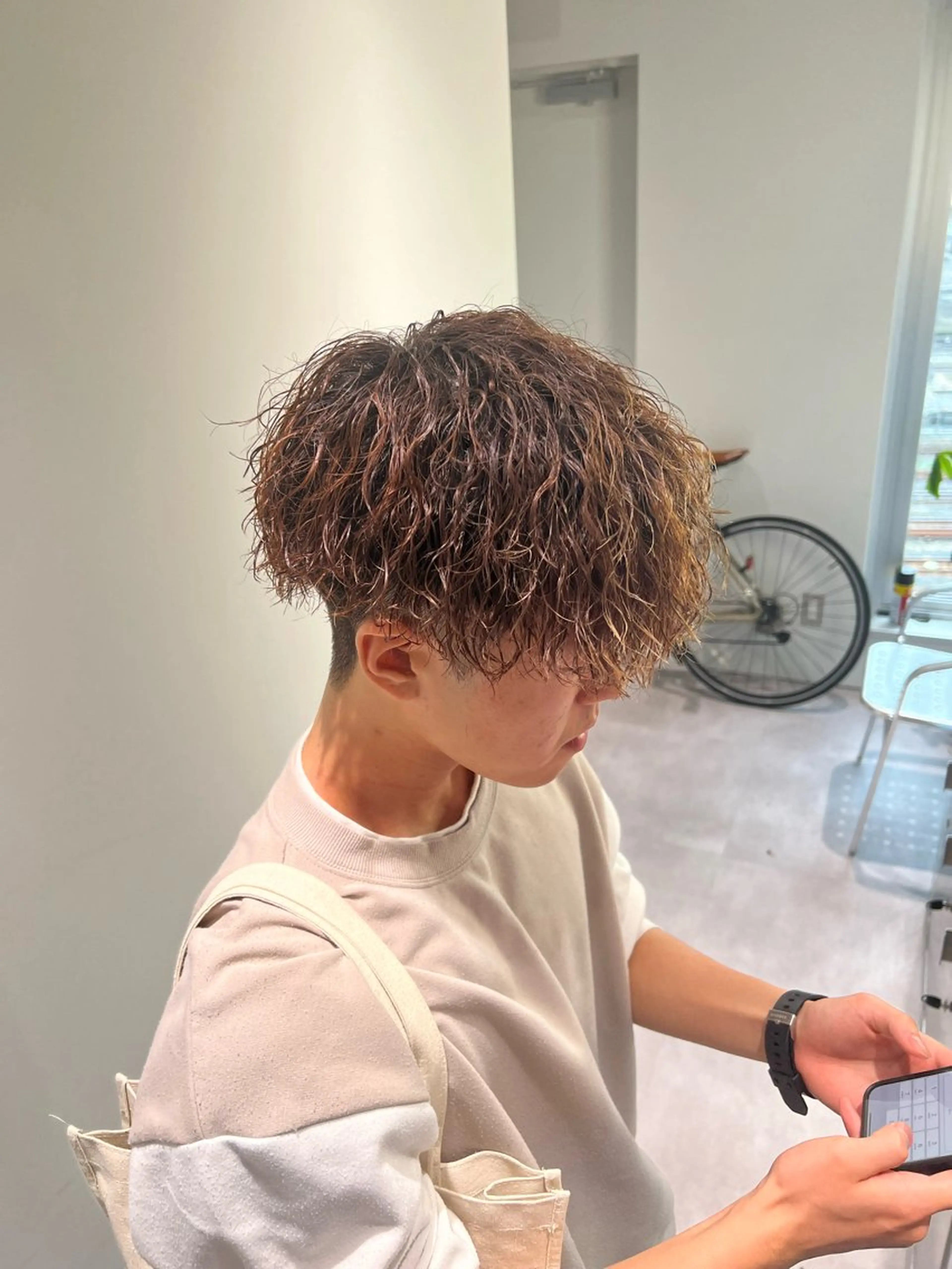 ショート パーマ メンズ パーマ特化美容師 佐藤壮流のヘアスタイル