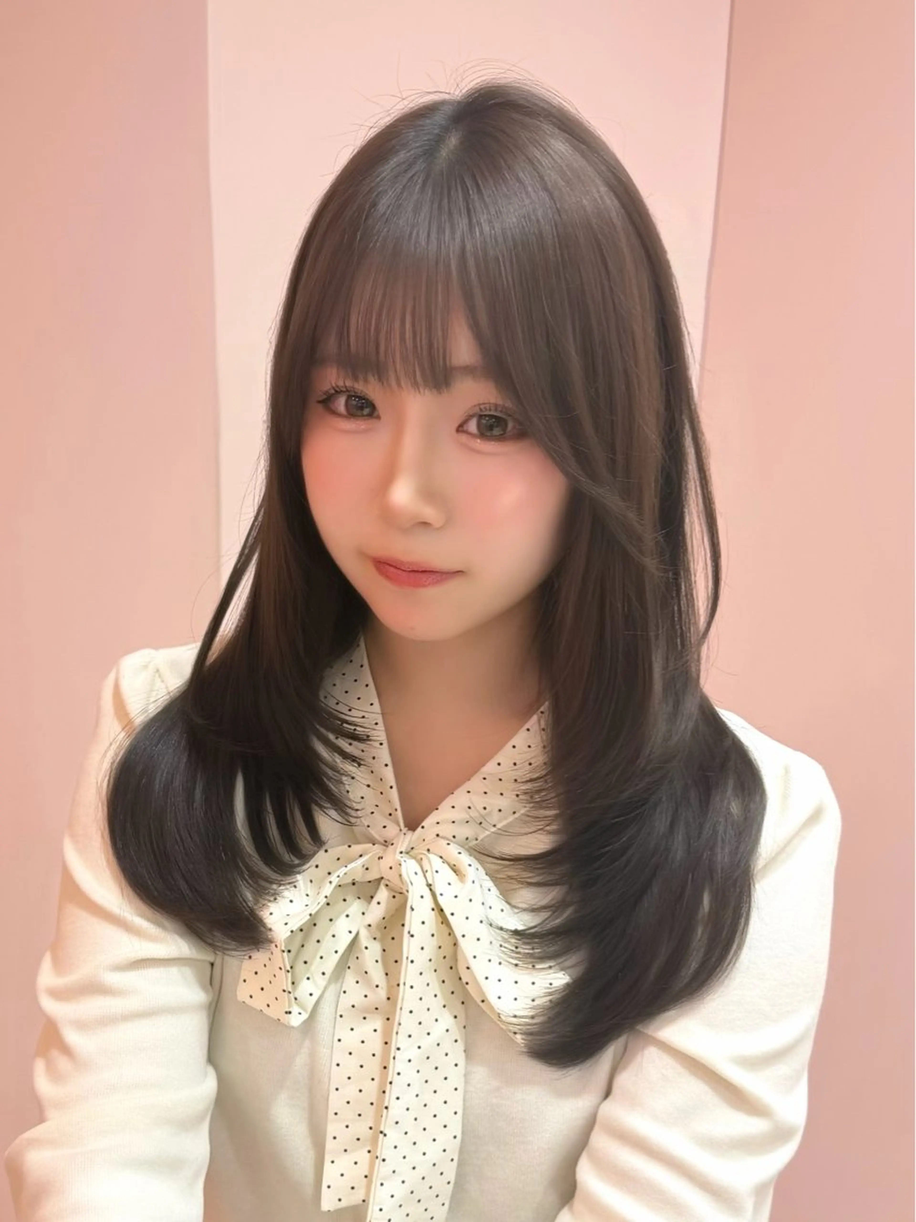 セミロング カラー ベージュカラー ブリーチ ブラウンカラー チョコレートブラウン 透明感カラー カット ヘアカラー トリートメント 渋谷/韓国ヘア/ 顔まわり♡Ayakaのヘアスタイル