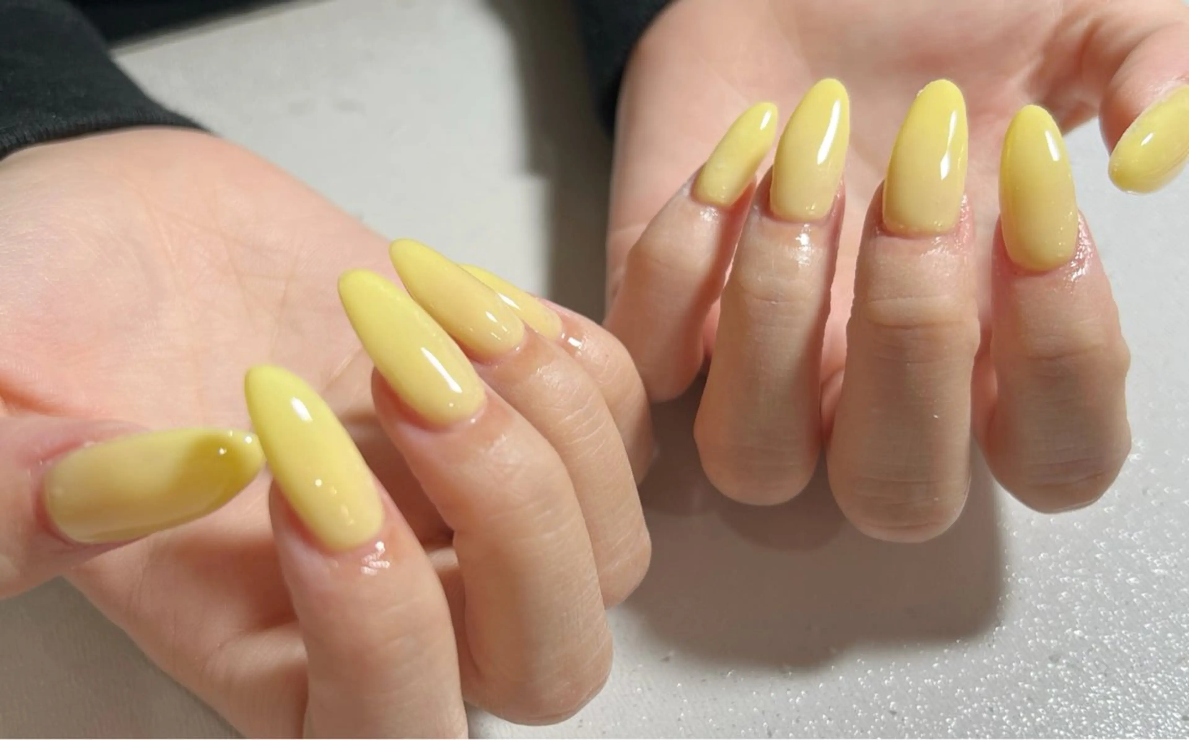 ネイル 黄色 ハンドネイル private salon mieのネイルデザイン