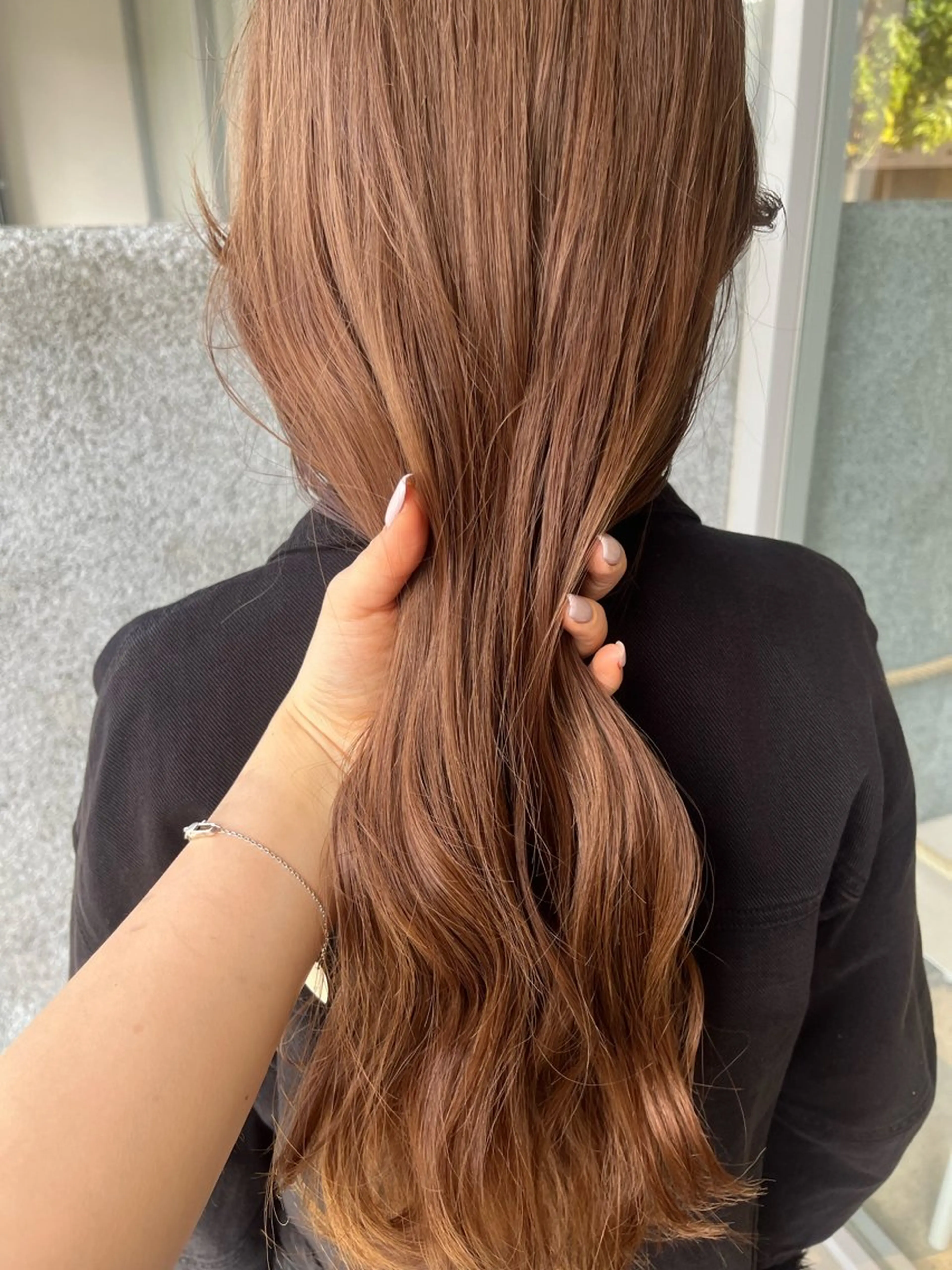 ロング カラー 藤井 美歩/赤髪のヘアスタイル