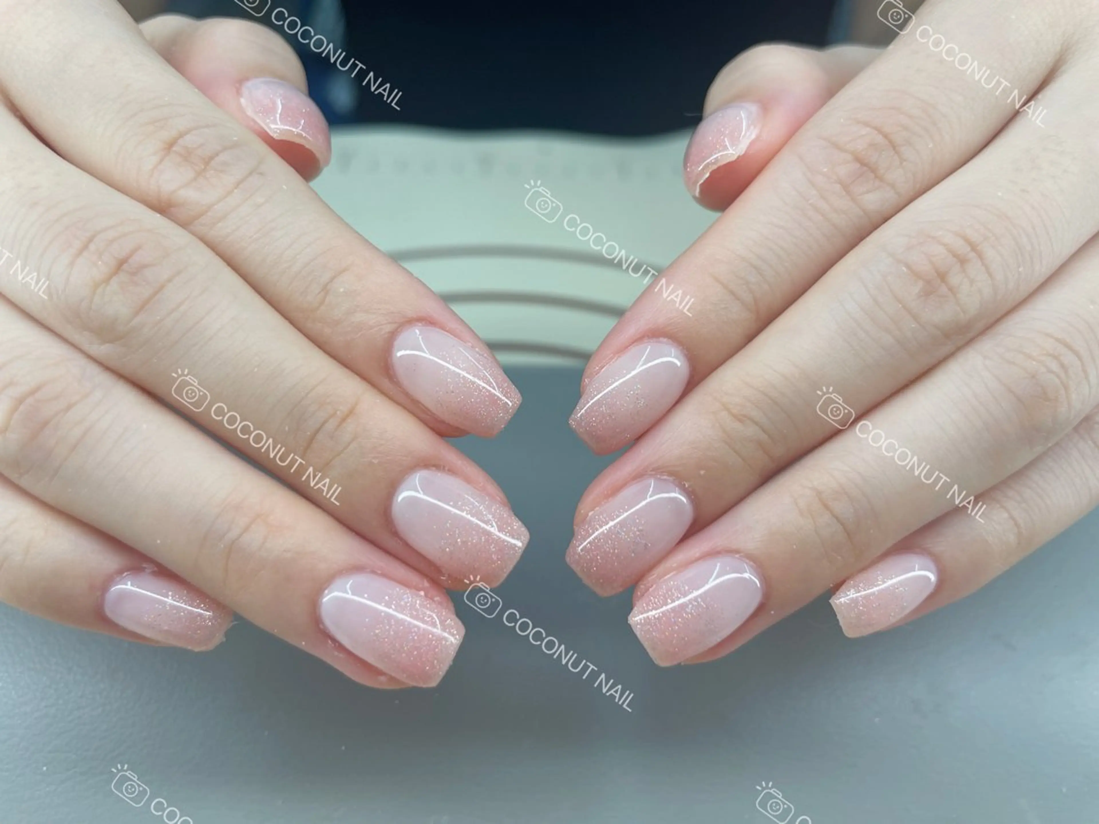 ネイル ハンドネイル 神田 ココナッツのネイルデザイン