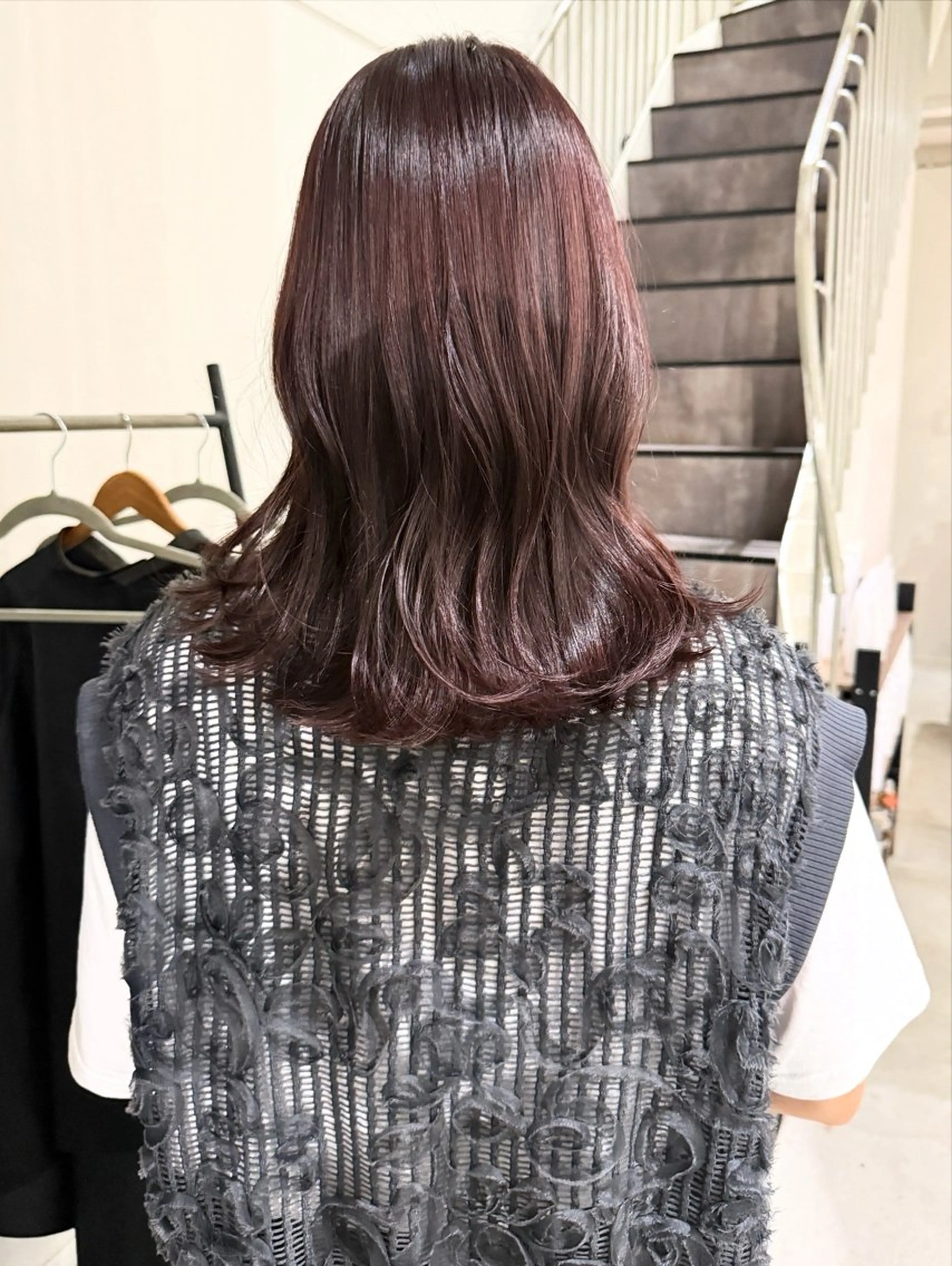 ミディアム カラー ラベンダーカラー ピンクカラー ヘアカラー Kamie 三宮のヘアスタイル