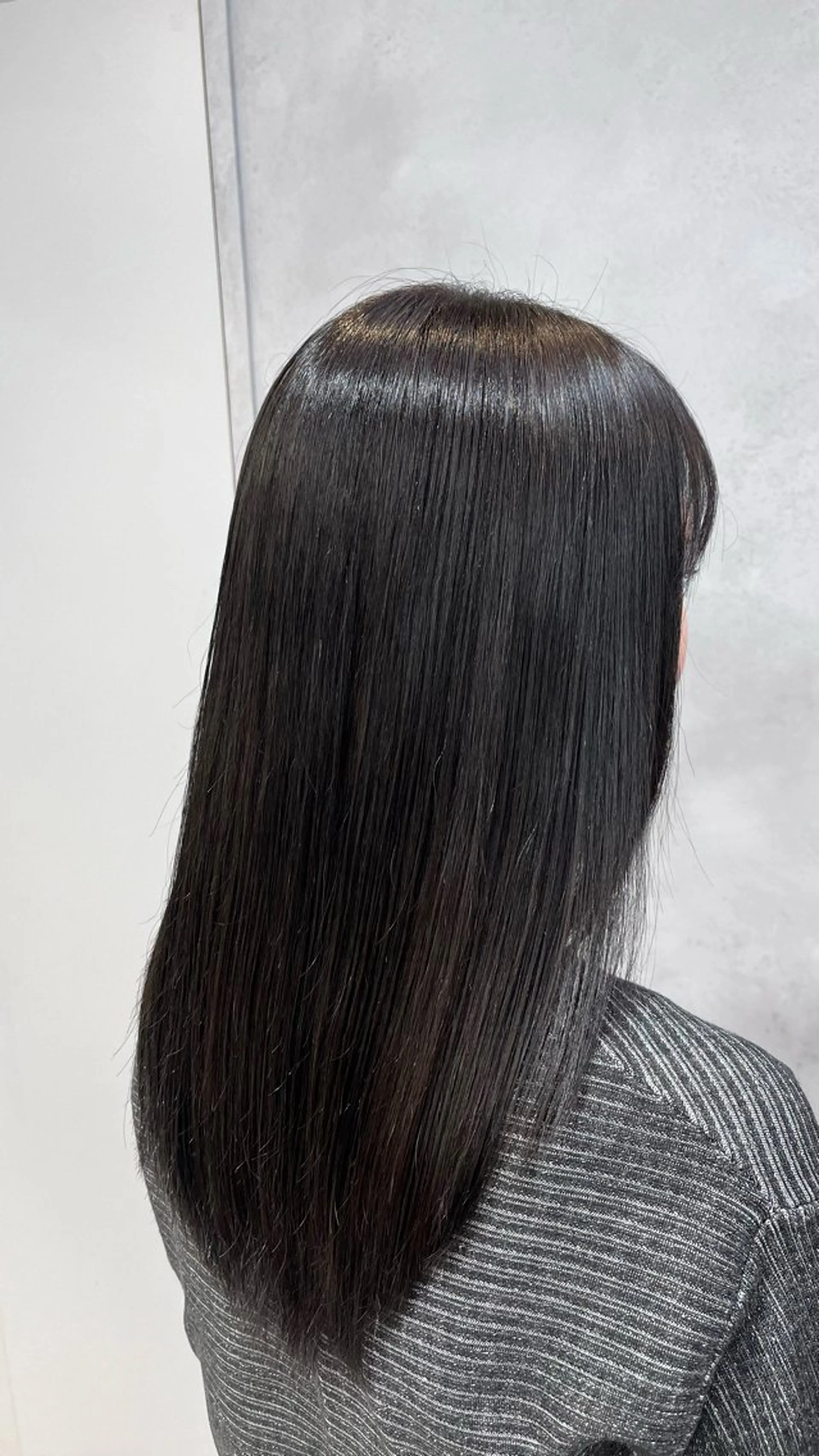 ロング 透明感カラー🕊🤍 アサノ マユのヘアスタイル