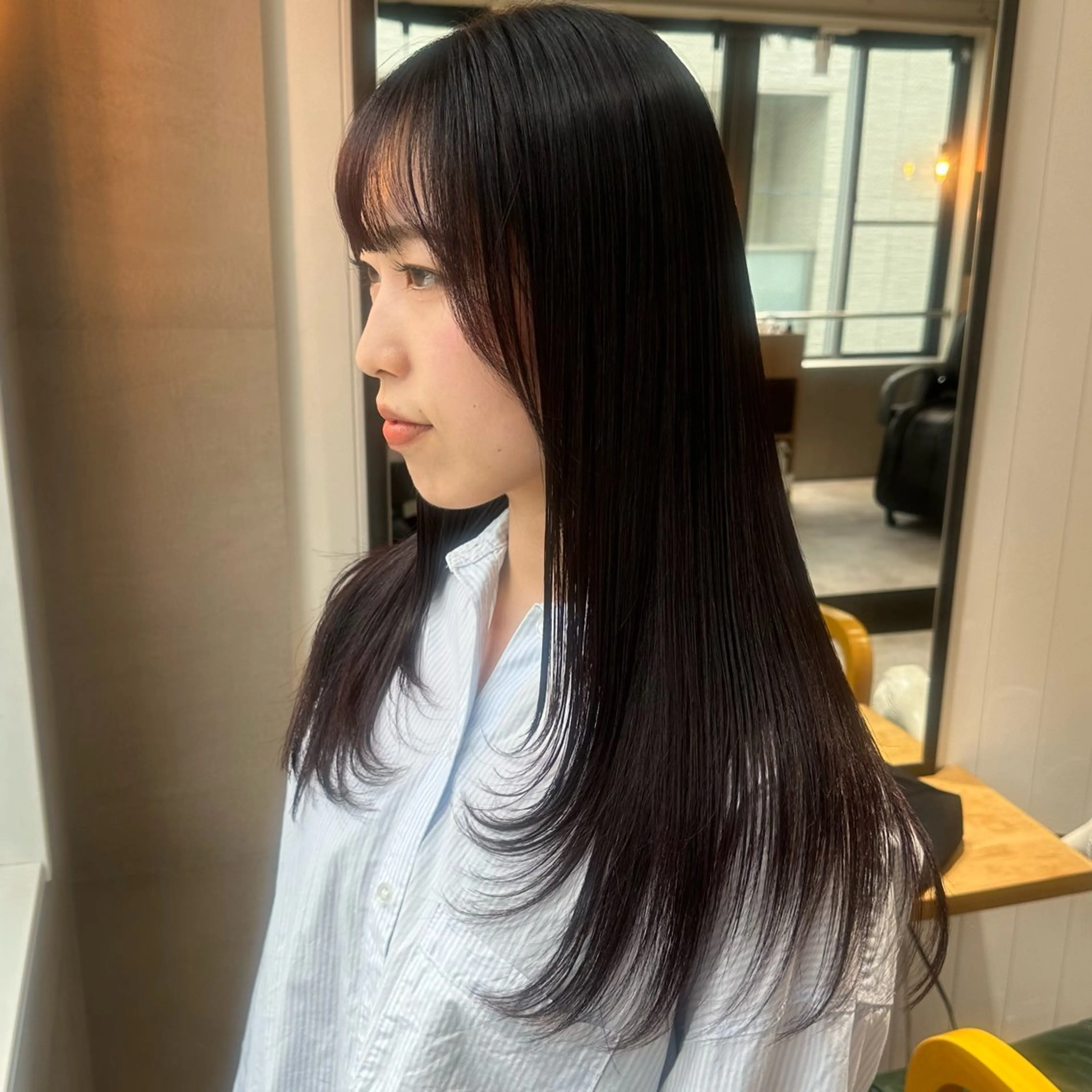 ロング カラー カット ヘアカラー トリートメント 髪質改善 イオリのヘアスタイル